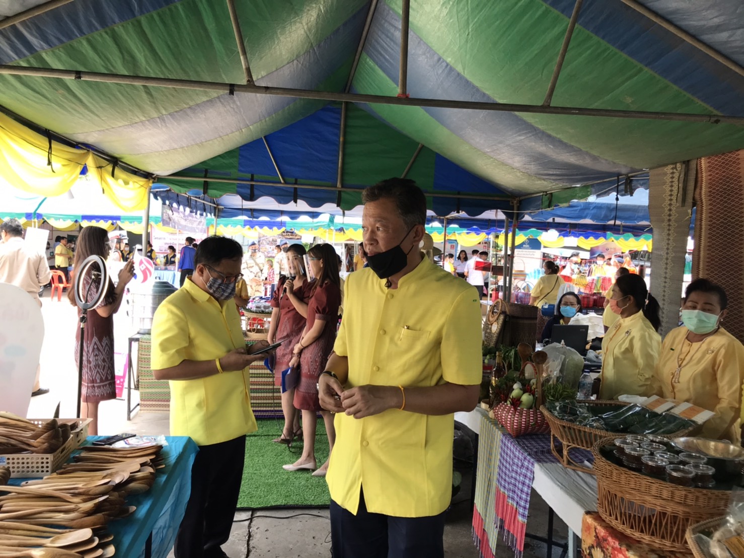 พช.หนองคาย ร่วม โครงการปกป้องและเชิญชูสถาบันพระมหากษัตริย์ และหน่วยบำบัดทุกข์ บำรุงสุข จังหวัดหนองคาย