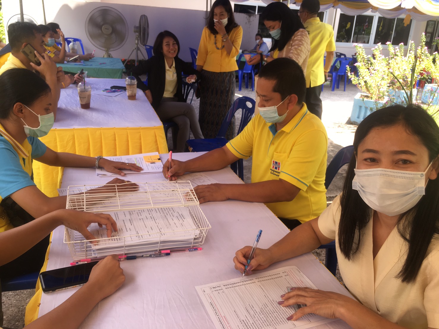 “พช.หนองคาย ร่วมบริจาคโลหิต”