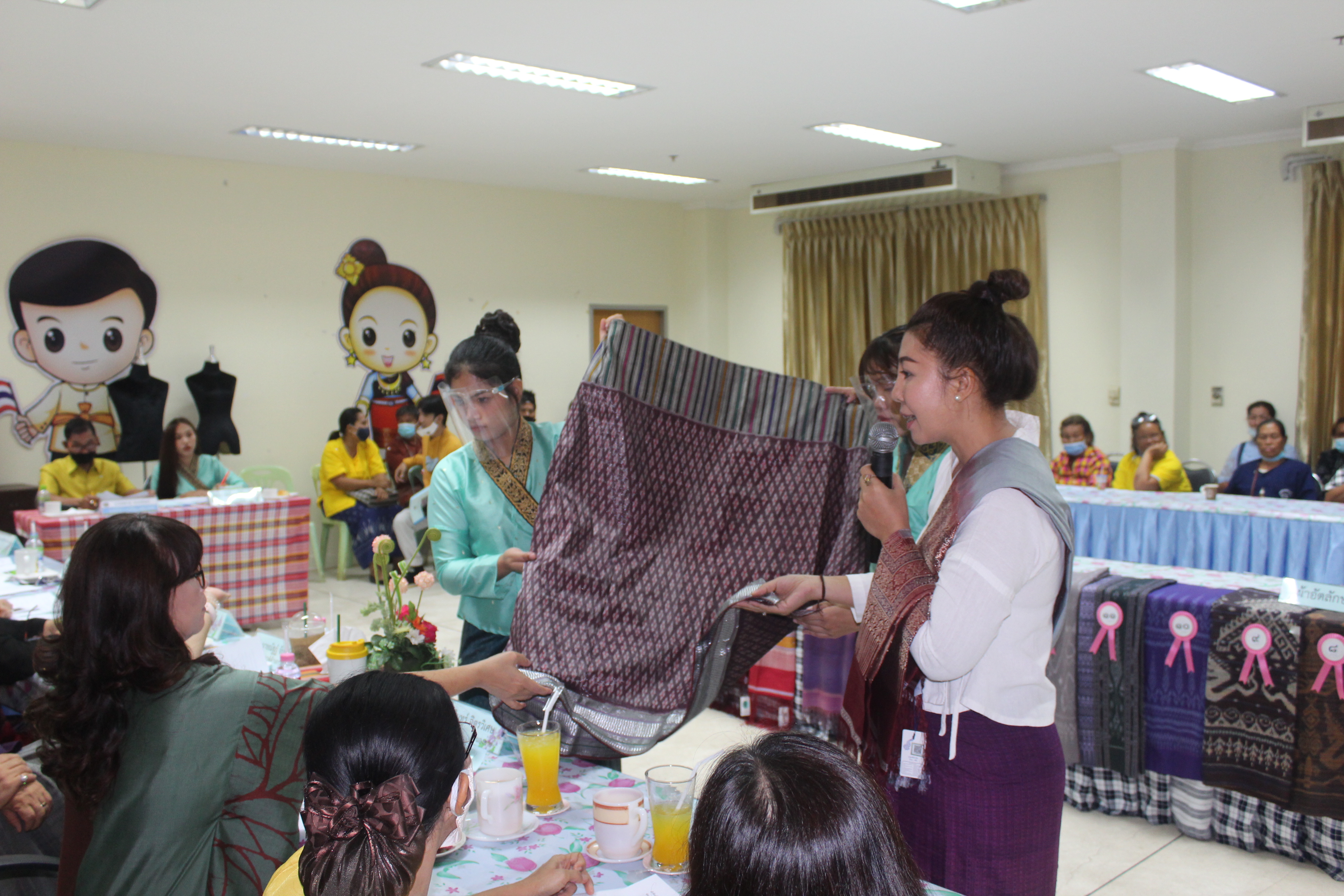 ♦️ “พช.หนองคาย จัดกิจกรรมประกวดผ้าสืบสาน อนุรักษศิลป์ ผ้าถิ่นไทย ดำรงไว้ในแผ่นดิน”