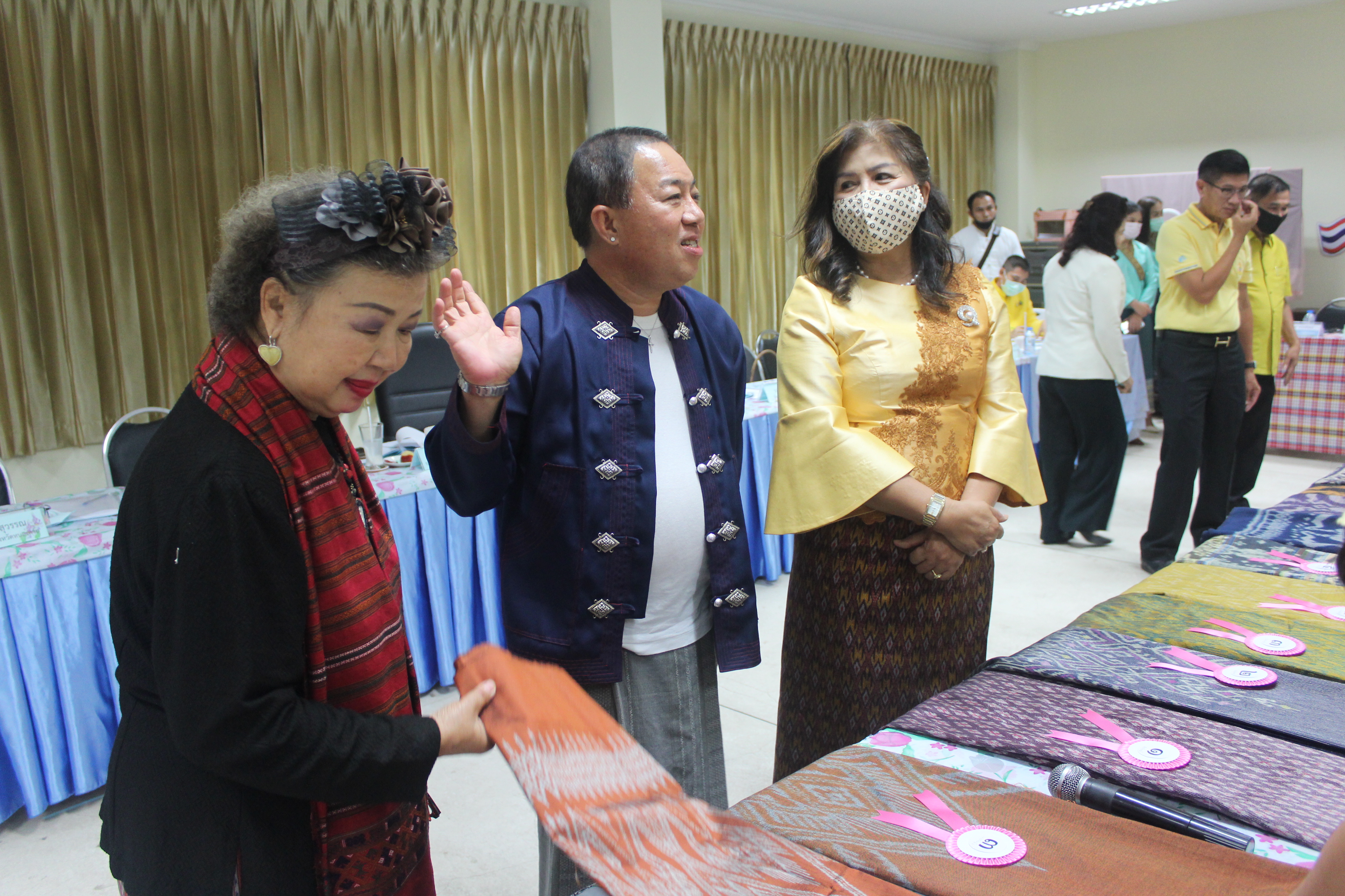 ♦️ “พช.หนองคาย จัดกิจกรรมประกวดผ้าสืบสาน อนุรักษศิลป์ ผ้าถิ่นไทย ดำรงไว้ในแผ่นดิน”