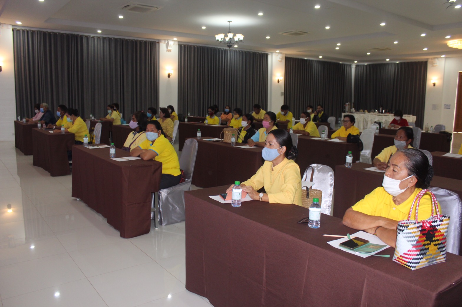 ⚜️ พิธีลงนามโครงการสร้างรายได้จากการจำหน่ายสินค้าด้วยกลไกประชารัฐ”