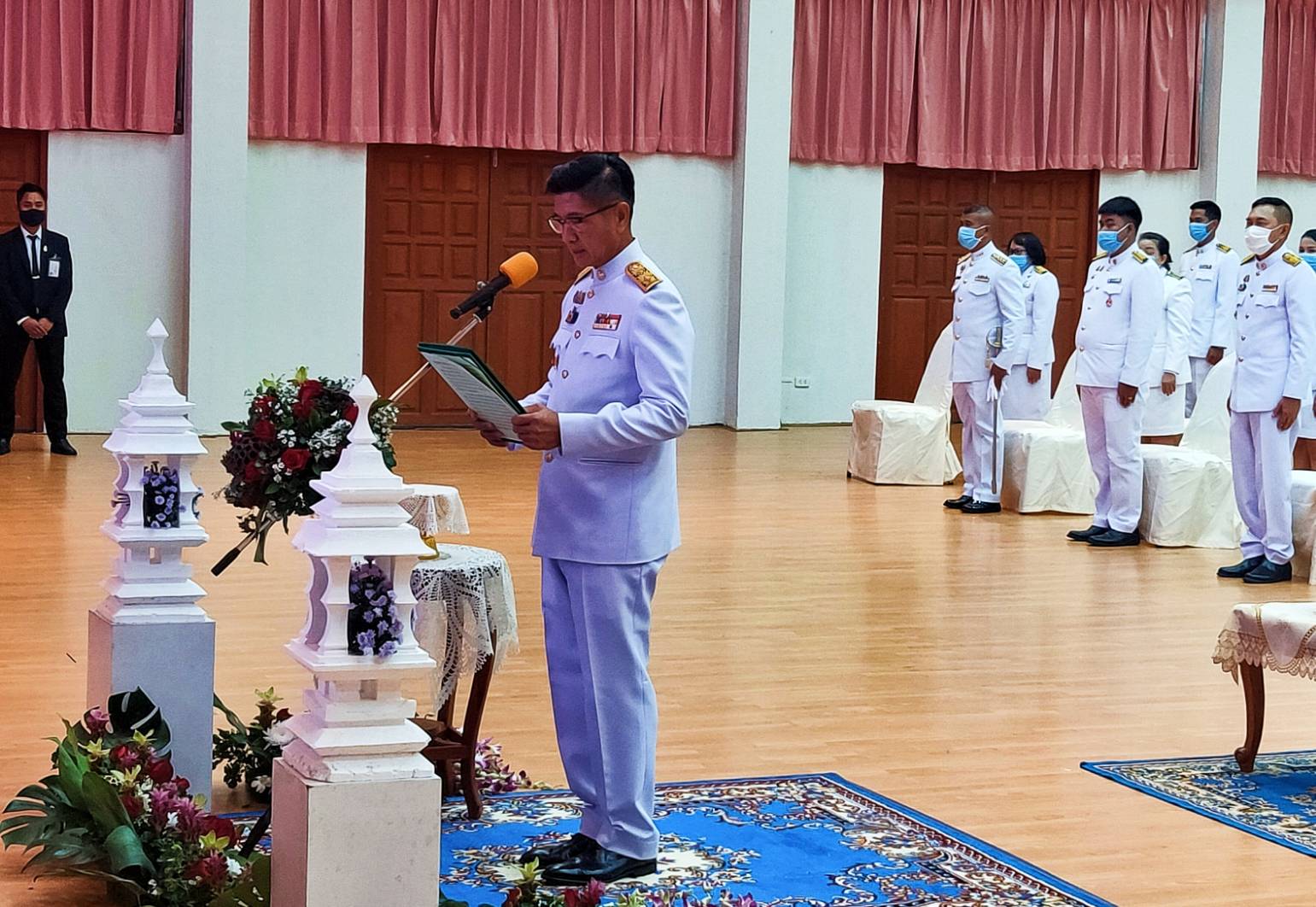 พัฒนาชุมชนจังหวัดหนองคาย ร่วมพิธีวางพานพุ่มและถวายราชสักการะพระบาทสมเด็จพระจอมเกล้าเจ้าอยู่หัว รัชกาลที่ 4 “พระบิดาแห่งวิทยาศาสตร์ไทย”