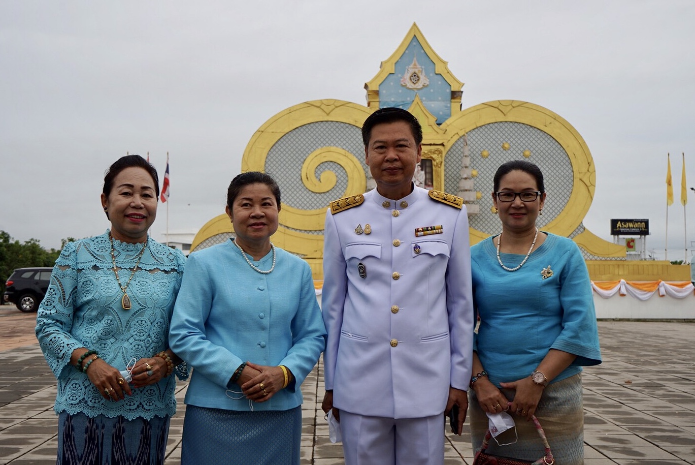 พัฒนาการจังหวัดหนองคาย ทำบุญตักบาตร เนื่องในวันแม่แห่งชาติ ประจำปี 2563