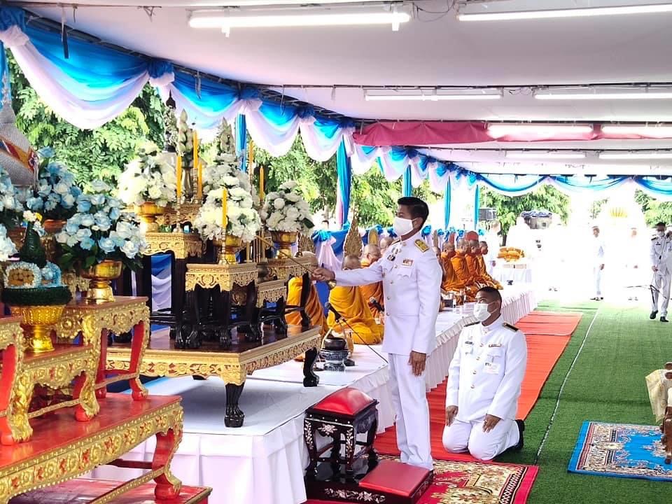 พัฒนาการจังหวัดหนองคาย ทำบุญตักบาตร เนื่องในวันแม่แห่งชาติ ประจำปี 2563