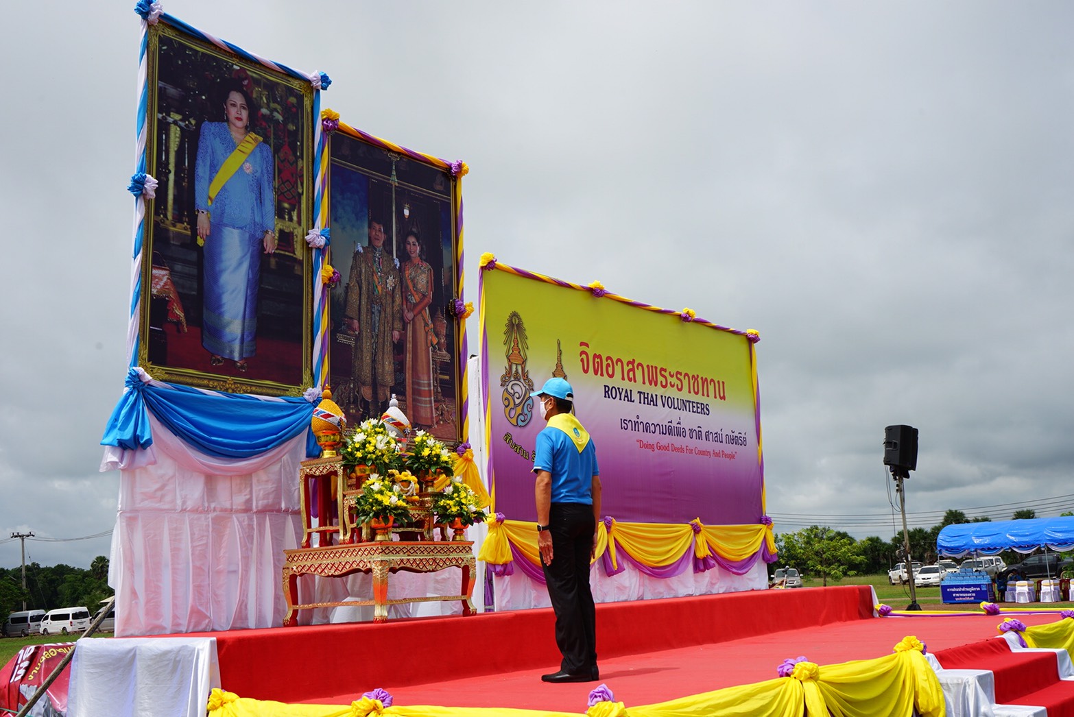 พจ.หนองคาย มอบผอ.ยุทธศาสตร์ฯ ร่วมกิจกรรมจิตอาสาพัฒนา เนื่องในวันแม่แห่งชาติ ประจำปี 2563