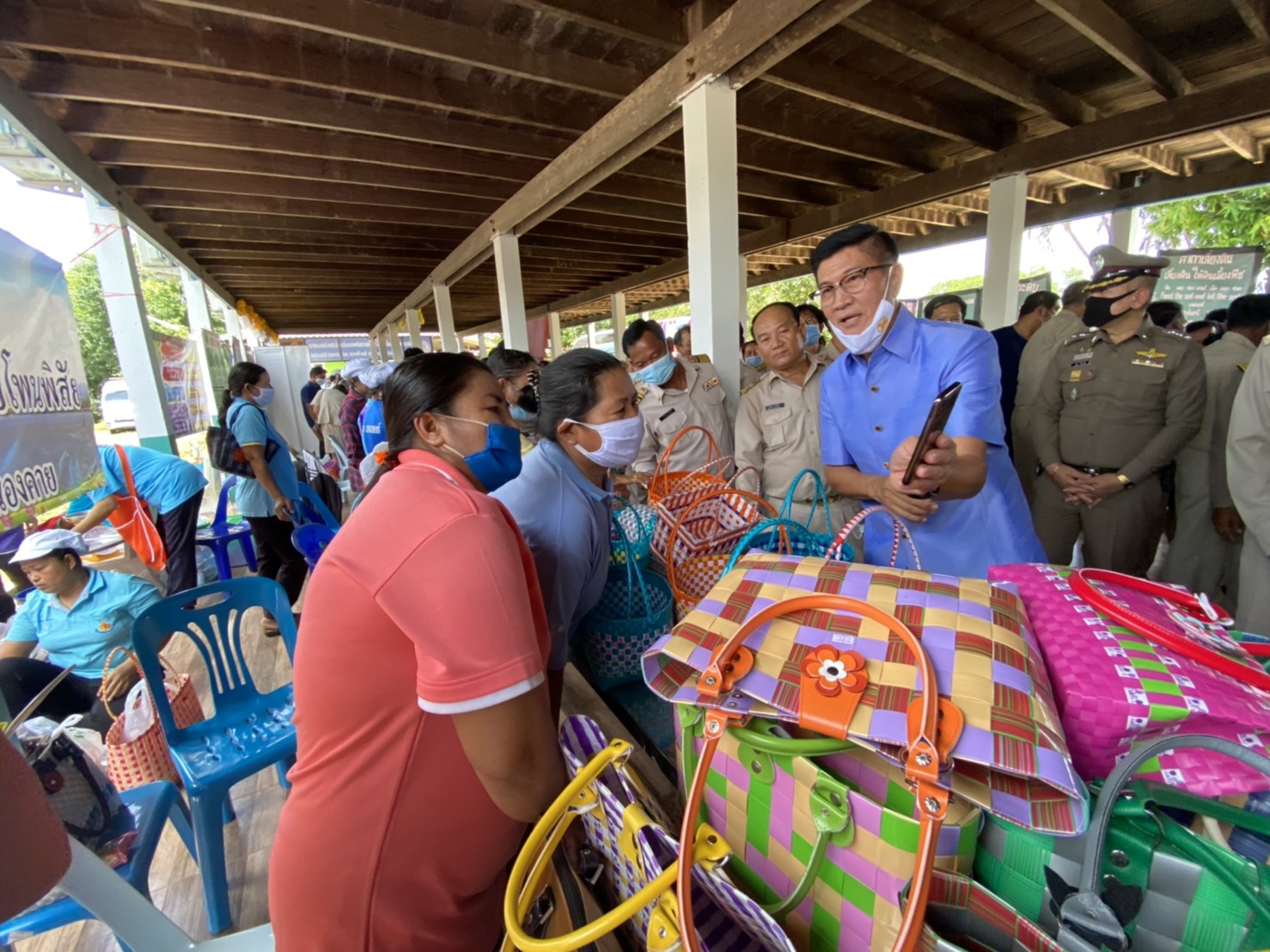 พจ.หนองคาย มอบผอ.กง.สารสนเทศฯ ร่วมโครงการปกป้องและเชิดชูสถาบันพระมหากษัตริย์ และ หน่วยบำบัดทุกข์ บำรุงสุข จังหวัดหนองคาย ประจำปีงบประมาณ พ.ศ. 2563 ณ อำเภอโพนพิสัย