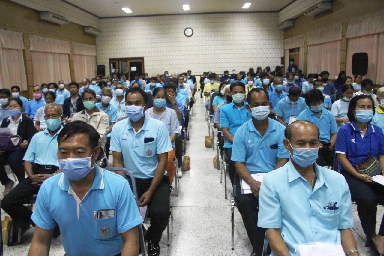 จังหวัดหนองคาย โดยสำนักงานพัฒนาชุมชนจังหวัด ร่วมกับ องค์การบริหารส่วนจังหวัดหนองคาย ดำเนินโครงการอบรมพัฒนาศักยภาพและส่งเสริมการประกอบอาชีพตามแนวทางประชารัฐ กิจกรรมพัฒนาศักยภาพและส่งเสริมการประกอบอาชีพผู้นำต้นแบบ “โคก หนอง นา โมเดล” ตามแนวทางประชารัฐ