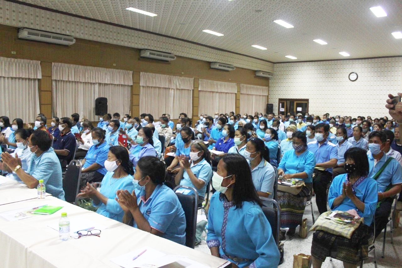 จังหวัดหนองคาย โดยสำนักงานพัฒนาชุมชนจังหวัด ร่วมกับ องค์การบริหารส่วนจังหวัดหนองคาย ดำเนินโครงการอบรมพัฒนาศักยภาพและส่งเสริมการประกอบอาชีพตามแนวทางประชารัฐ กิจกรรมพัฒนาศักยภาพและส่งเสริมการประกอบอาชีพผู้นำต้นแบบ “โคก หนอง นา โมเดล” ตามแนวทางประชารัฐ