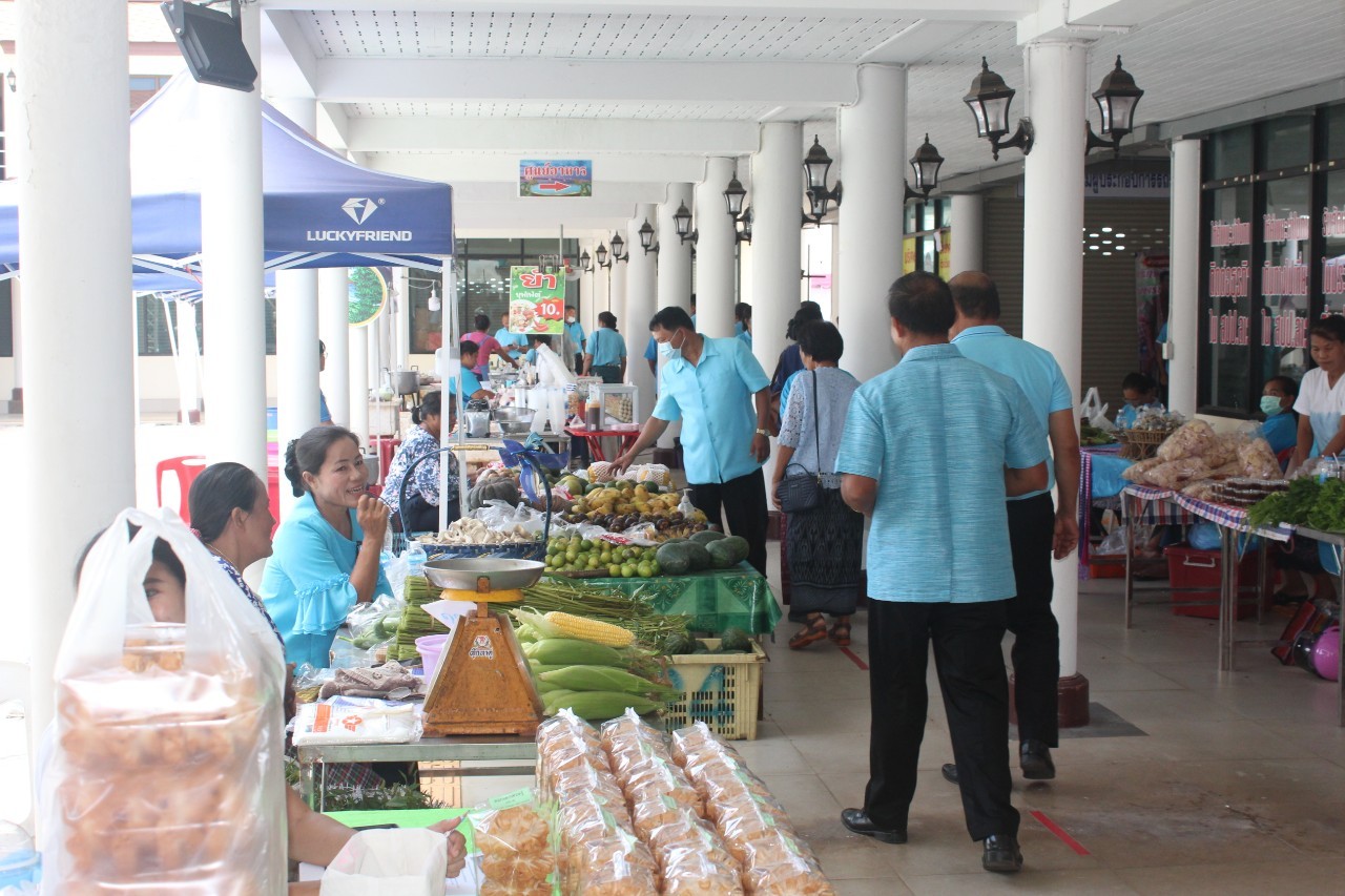 จังหวัดหนองคาย จัดโครงการพัฒนาศักยภาพผู้นำสตรี ด้านการแก้ไขปัญหาความยากจนและคนด้อยโอกาสของครัวเรือนสตรี (กองทุนพัฒนาบทบาทสตรีพี่เลี้ยงแก้จนคนหนองคาย)