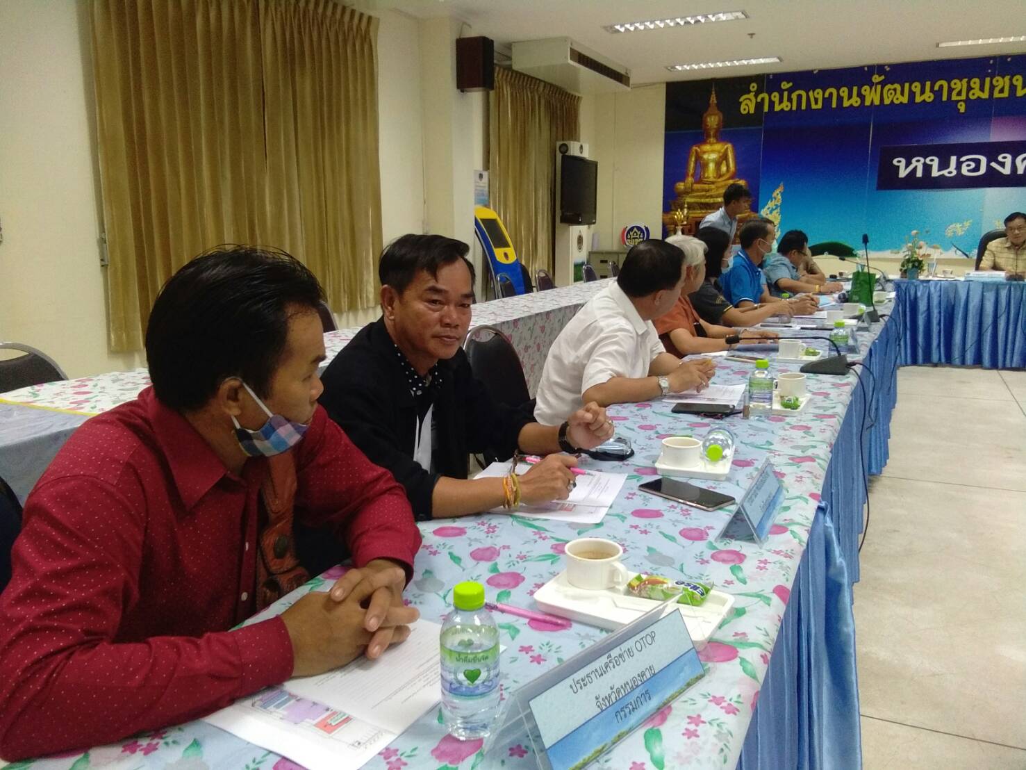 จ.หนองคาย ประชุม คณะกรรมการขับเคลื่อนศูนย์แสดงและจำหน่ายผลิตภัณฑ์ OTOP จังหวัดหนองคาย ครั้งที่ 3/2563