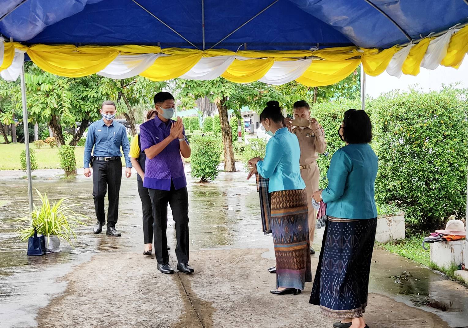 พช.หนองคาย ร่วมโครงการปกป้องและเชิดชูสถาบันพระมหากษัตริย์ และหน่วยบำบัดทุกข์ บำรุงสุข จังหวัดหนองคาย ณ อำเภอเมืองหนองคาย จังหวัดหนองคาย