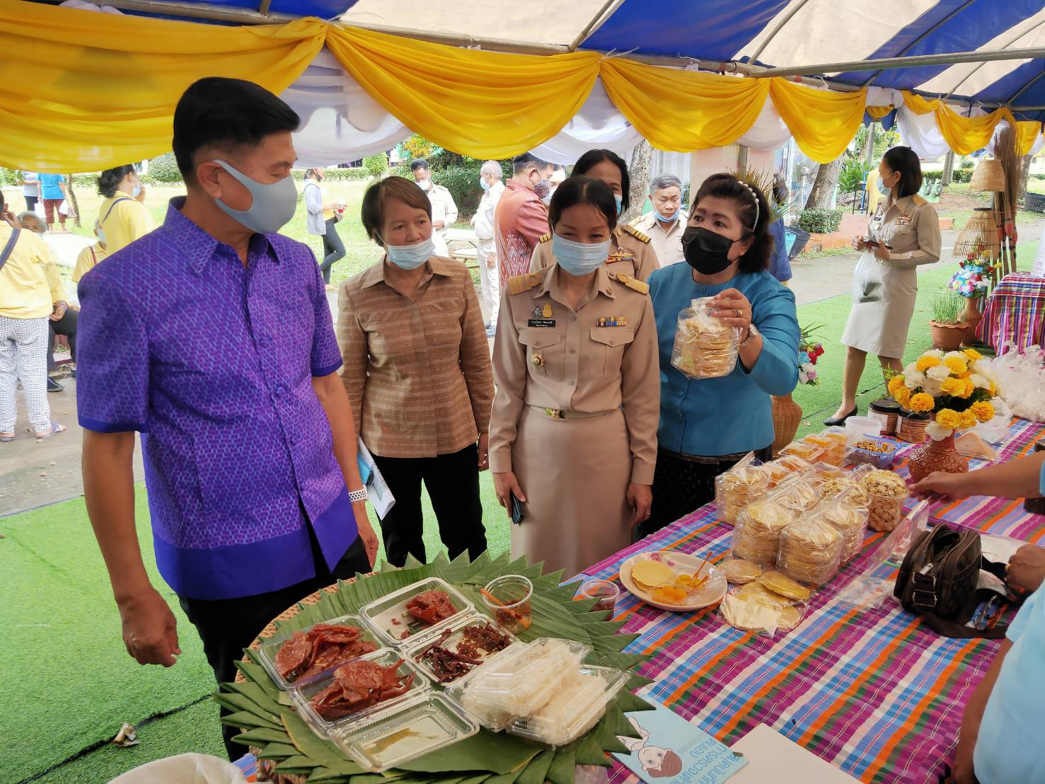 พช.หนองคาย ร่วมโครงการปกป้องและเชิดชูสถาบันพระมหากษัตริย์ และหน่วยบำบัดทุกข์ บำรุงสุข จังหวัดหนองคาย ณ อำเภอเมืองหนองคาย จังหวัดหนองคาย