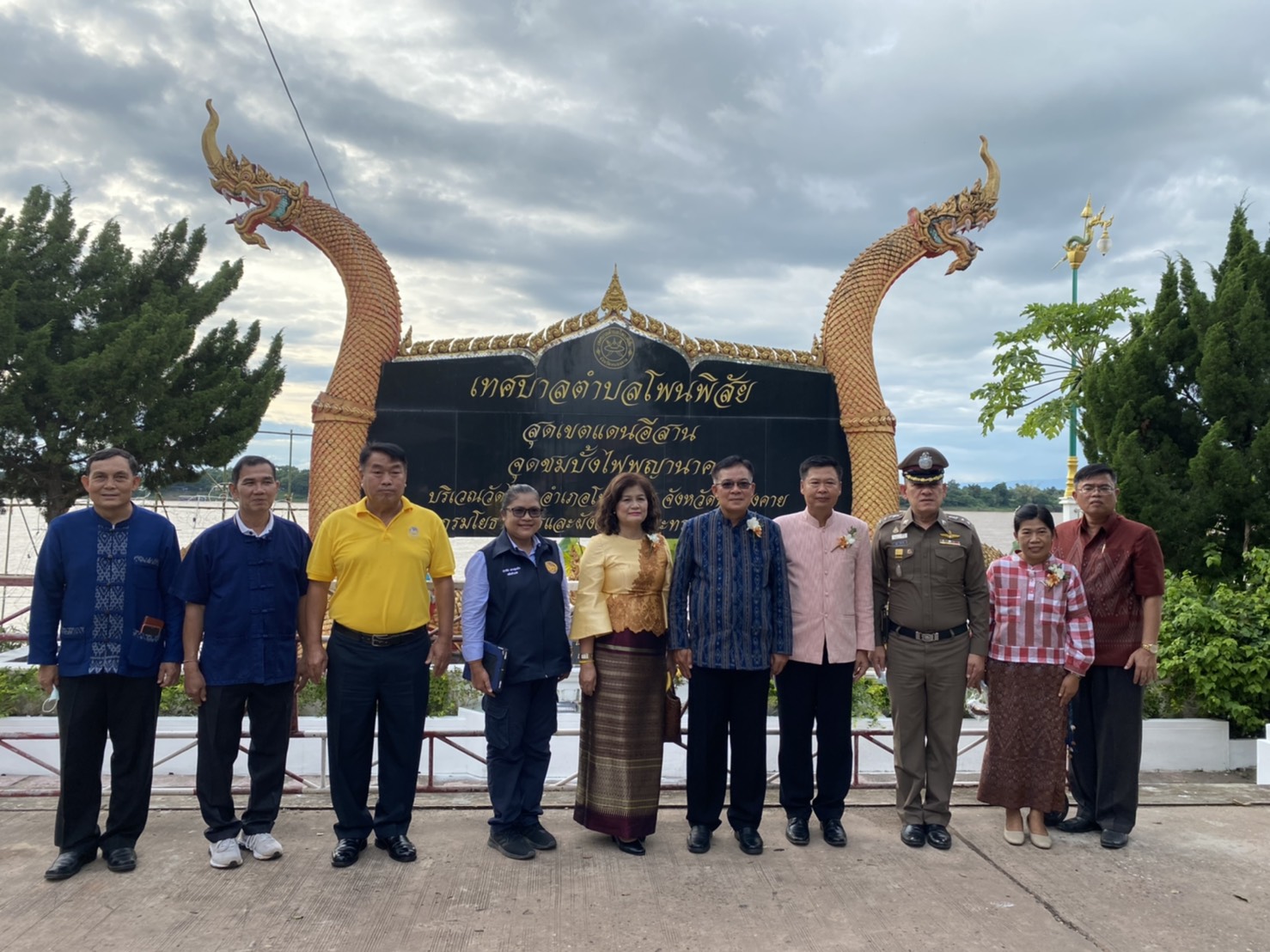 พช.หนองคาย “ร่วมสืบสานตำนาน บั้งไฟพญานาคโลก” จัดจำหน่ายสินค้า OTOP