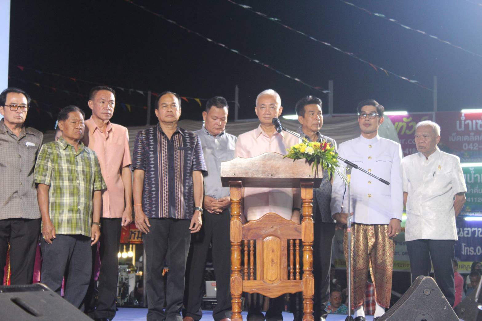 พช.หนองคาย ร่วมพิธีเปิดงานประเพณีลอยกระทงประจำปี 2563