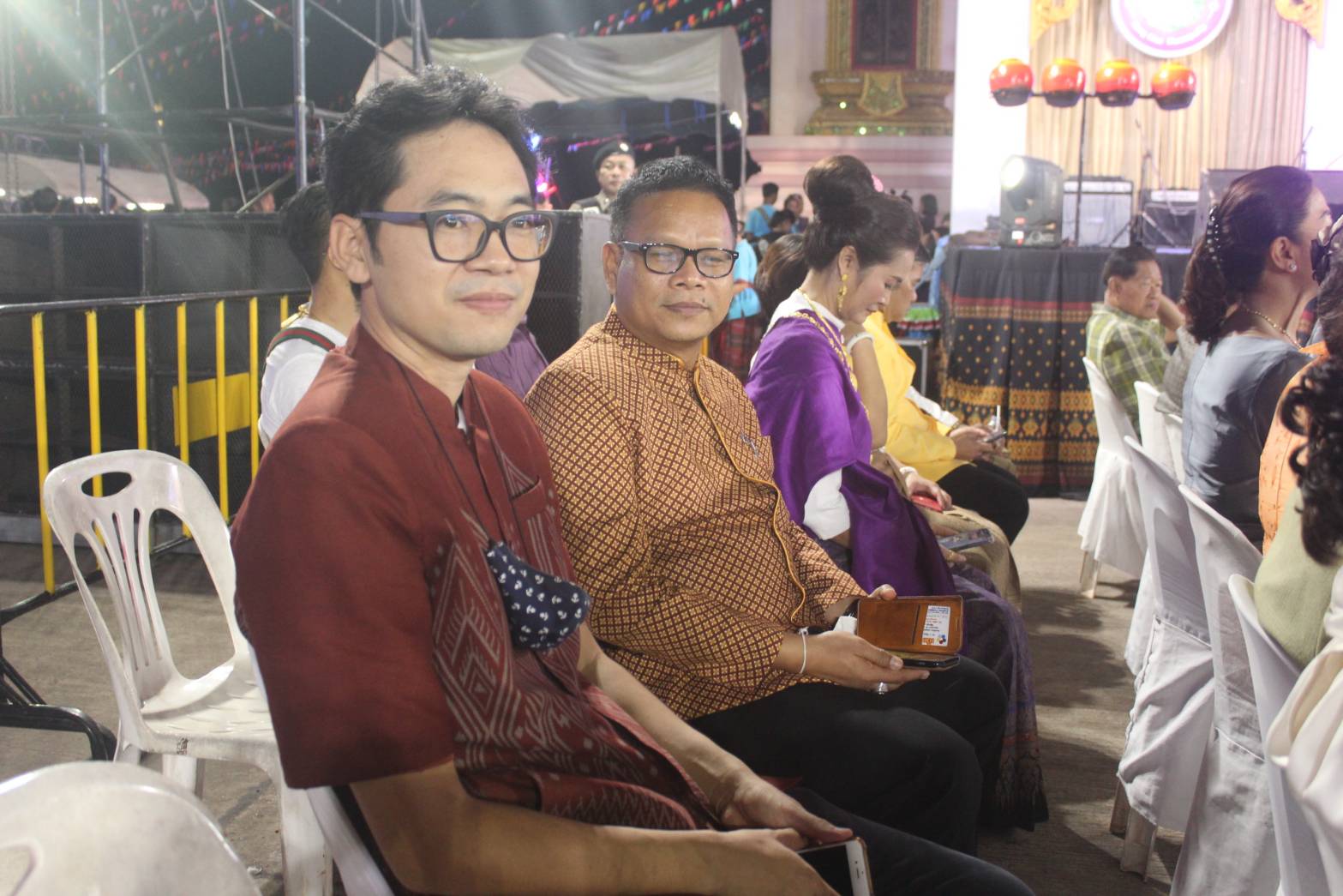 พช.หนองคาย ร่วมพิธีเปิดงานประเพณีลอยกระทงประจำปี 2563