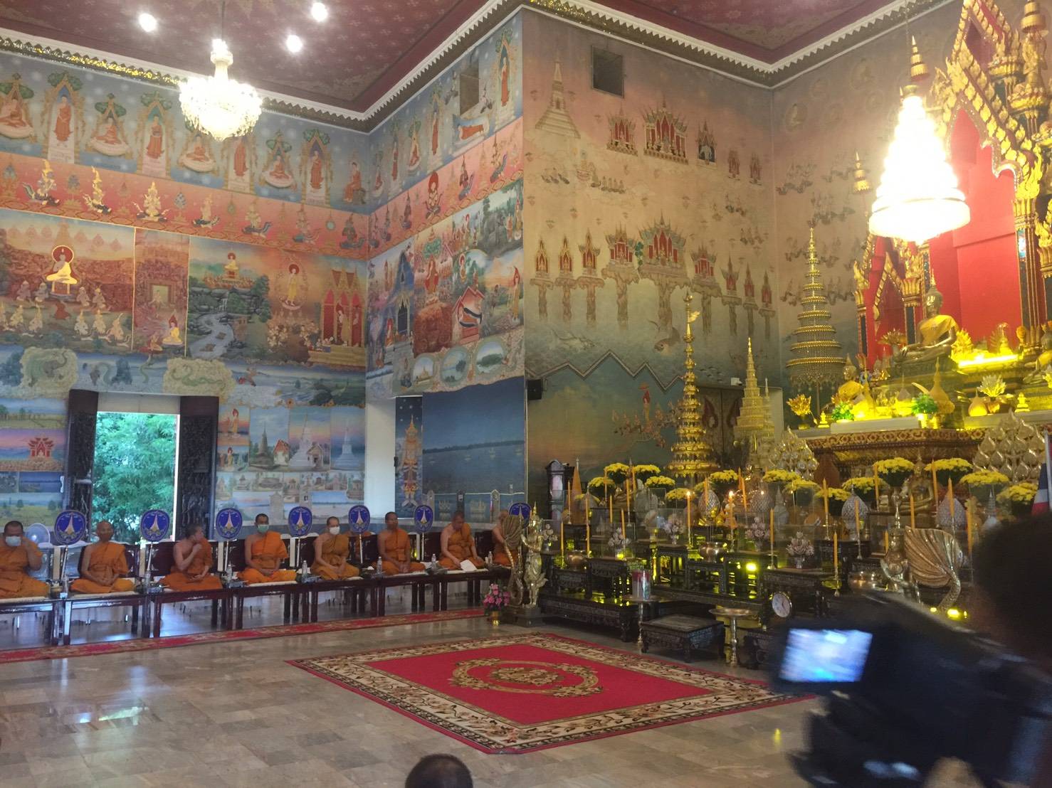 นายไพโรจน์ โสภาพร พัฒนาการจังหวัดหนองคาย ได้มอบหมายให้ นายสงวนศักดิ์ แก้วมุงคุณ นักวิชาการพัฒนาชุมชนชำนาญการ รักษาการในตำแหน่ง ผู้อำนวยการกลุ่มงานประสานฯ พร้อมด้วย นางณิชชา มณฑีรรัตน์ นักวิชาการพัฒนาชุมชนชำนาญการ เข้าร่วมพิธีสวดพระพุทธมนต์และเจริญจิตภาวนา