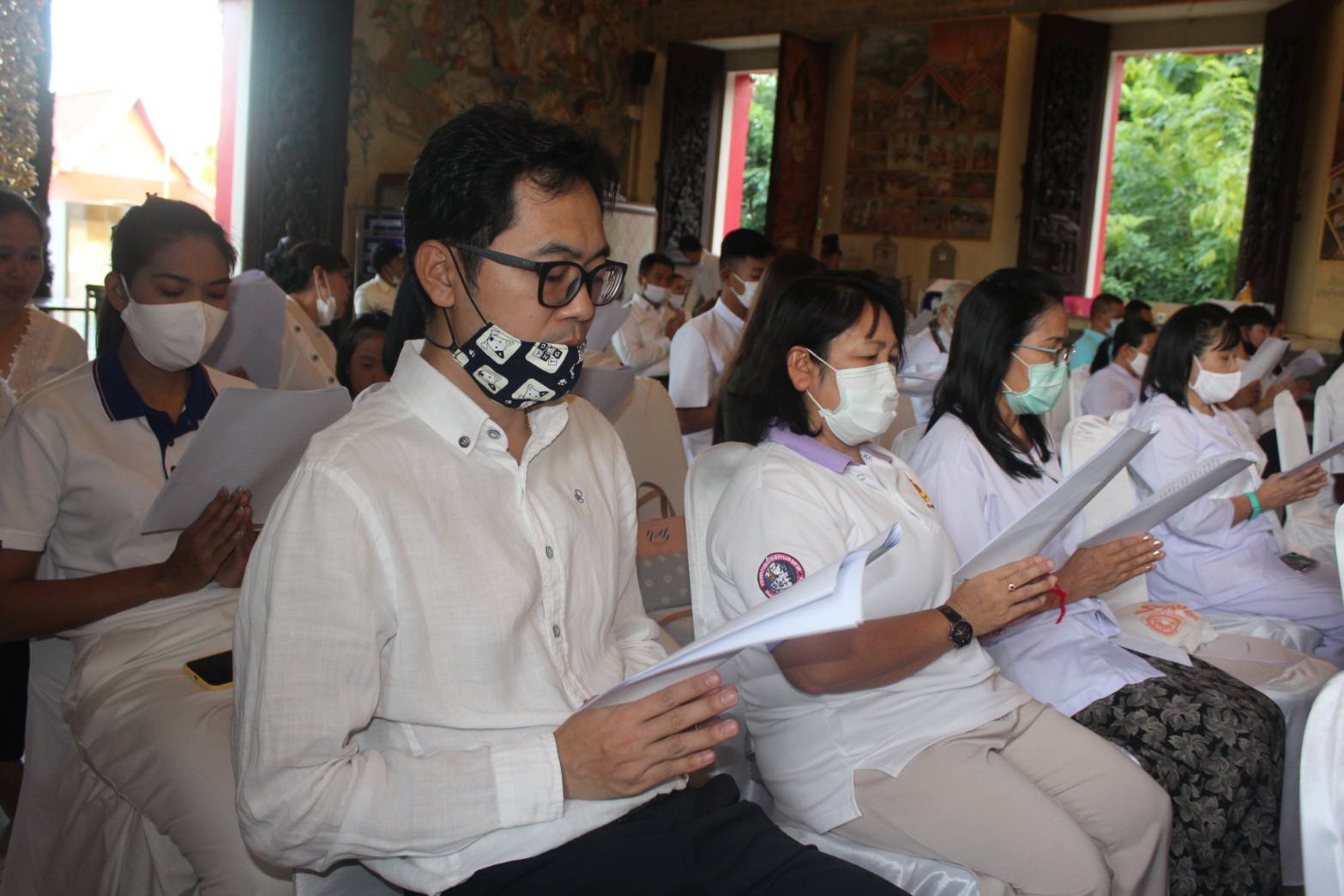 นายไพโรจน์ โสภาพร พัฒนาการจังหวัดหนองคาย ได้มอบหมายให้ นายสงวนศักดิ์ แก้วมุงคุณ นักวิชาการพัฒนาชุมชนชำนาญการ รักษาการในตำแหน่ง ผู้อำนวยการกลุ่มงานประสานฯ พร้อมด้วย นางณิชชา มณฑีรรัตน์ นักวิชาการพัฒนาชุมชนชำนาญการ เข้าร่วมพิธีสวดพระพุทธมนต์และเจริญจิตภาวนา