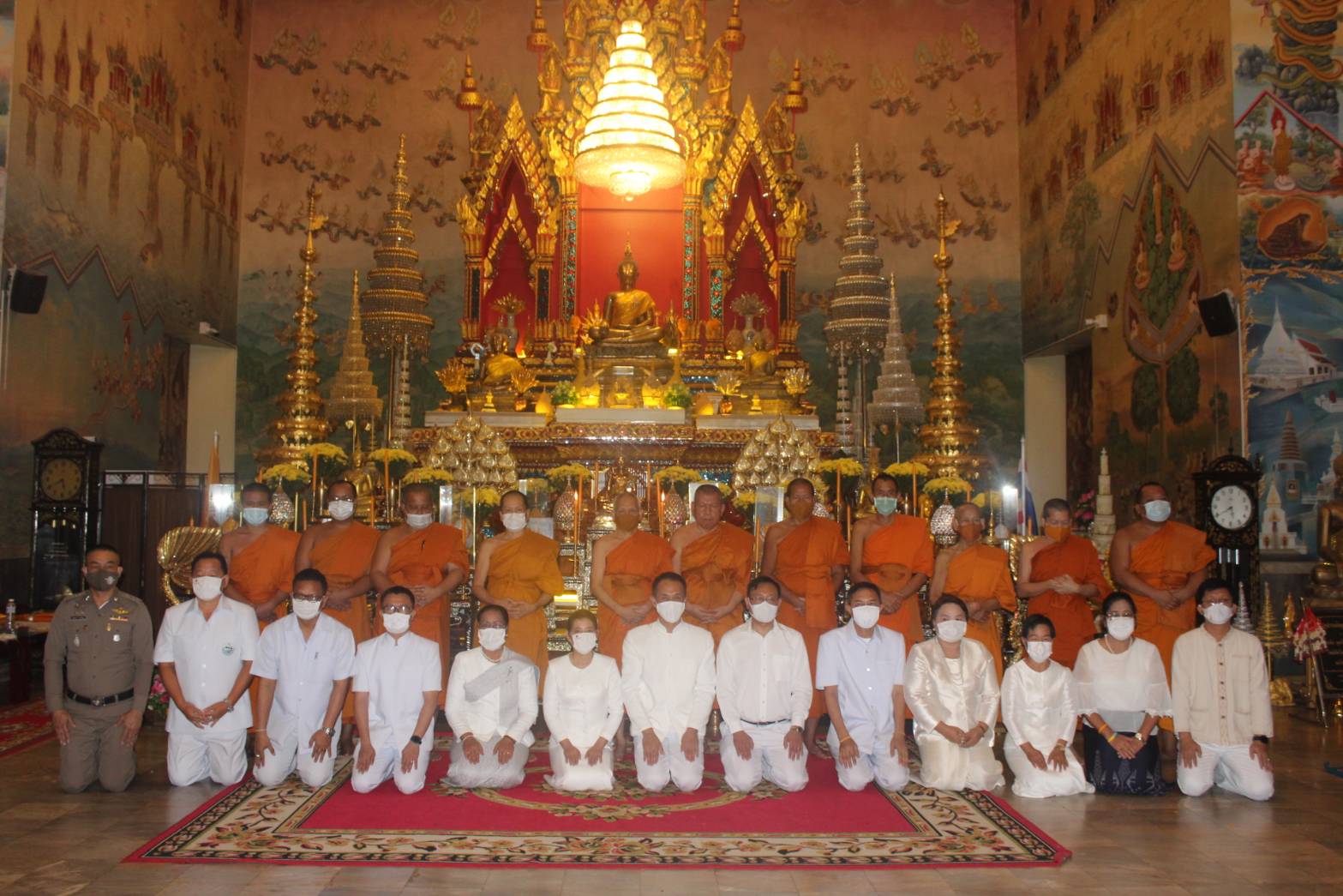 นายไพโรจน์ โสภาพร พัฒนาการจังหวัดหนองคาย ได้มอบหมายให้ นายสงวนศักดิ์ แก้วมุงคุณ นักวิชาการพัฒนาชุมชนชำนาญการ รักษาการในตำแหน่ง ผู้อำนวยการกลุ่มงานประสานฯ พร้อมด้วย นางณิชชา มณฑีรรัตน์ นักวิชาการพัฒนาชุมชนชำนาญการ เข้าร่วมพิธีสวดพระพุทธมนต์และเจริญจิตภาวนา