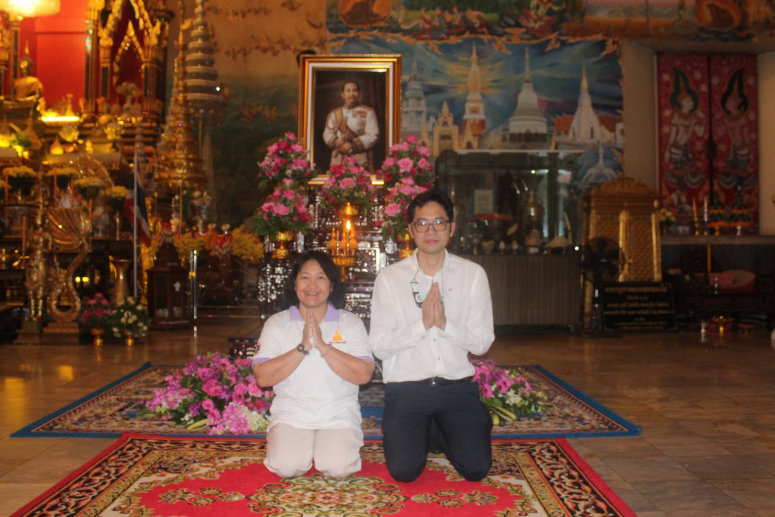 นายไพโรจน์ โสภาพร พัฒนาการจังหวัดหนองคาย ได้มอบหมายให้ นายสงวนศักดิ์ แก้วมุงคุณ นักวิชาการพัฒนาชุมชนชำนาญการ รักษาการในตำแหน่ง ผู้อำนวยการกลุ่มงานประสานฯ พร้อมด้วย นางณิชชา มณฑีรรัตน์ นักวิชาการพัฒนาชุมชนชำนาญการ เข้าร่วมพิธีสวดพระพุทธมนต์และเจริญจิตภาวนา