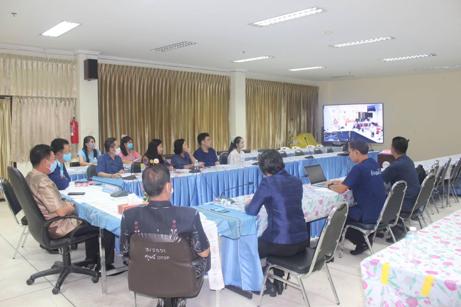 พช.หนองคาย ร่วมติดตามรับชมการประชุมกรมการพัฒนาชุมชน ครั้งที่ 9/2563 ผ่านระบบวีดิทัศน์ทางไกล (Video Conference)