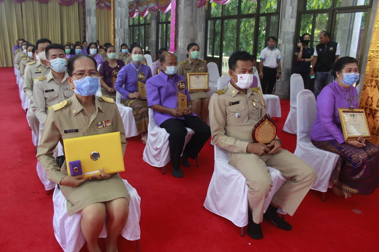 จังหวัดหนองคาย จัดงานวันคล้ายวันก่อตั้งกรมการพัฒนาชุมชน ครบรอบ 58 ปี และ มหกรรมรวมพลังคนดีแห่งแผ่นดิน