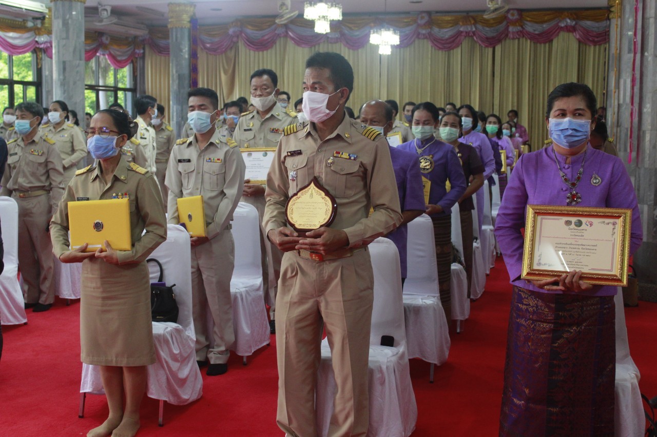 จังหวัดหนองคาย จัดงานวันคล้ายวันก่อตั้งกรมการพัฒนาชุมชน ครบรอบ 58 ปี และ มหกรรมรวมพลังคนดีแห่งแผ่นดิน