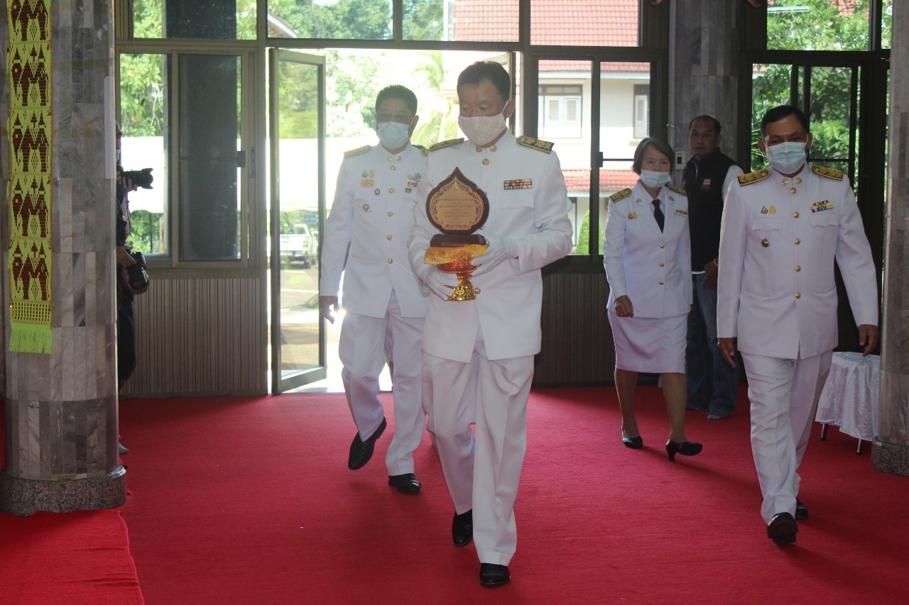 จังหวัดหนองคาย จัดงานวันคล้ายวันก่อตั้งกรมการพัฒนาชุมชน ครบรอบ 58 ปี และ มหกรรมรวมพลังคนดีแห่งแผ่นดิน