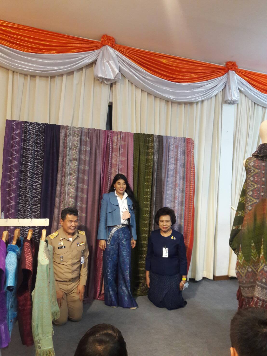 จังหวัดหนองคาย ร่วมรับเสด็จสมเด็จพระเจ้าลูกเธอเจ้าฟ้า สิริวัณณวรี นารีรัตนราชกัญญา เสด็จทอดพระเนตรผลิตภัณฑ์ท้องถิ่น ภาคตะวันออกเฉียงเหนือ 20 จังหวัด