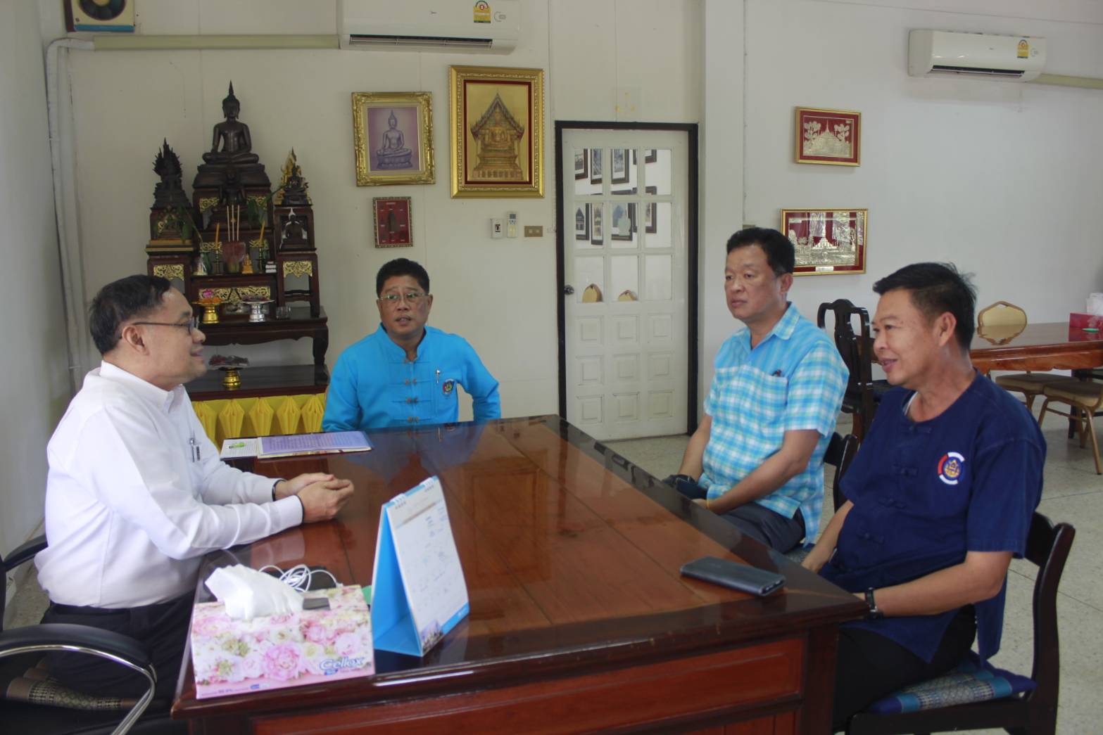 พช.หนองคาย สำรวจเส้นทางการท่องเที่ยว เพื่อเชื่อมโยงแหล่งท่องเที่ยวที่สำคัญ อันจะนำไปสู่การสร้างงาน สร้างอาชีพ สร้างรายได้แก่ประชาชนในจังหวัดหนองคาย ในเส้นทาง อำเภอเมืองหนองคาย อำเภอท่าบ่อ อำเภอศรีเชียงใหม่ อำเภอสังคม