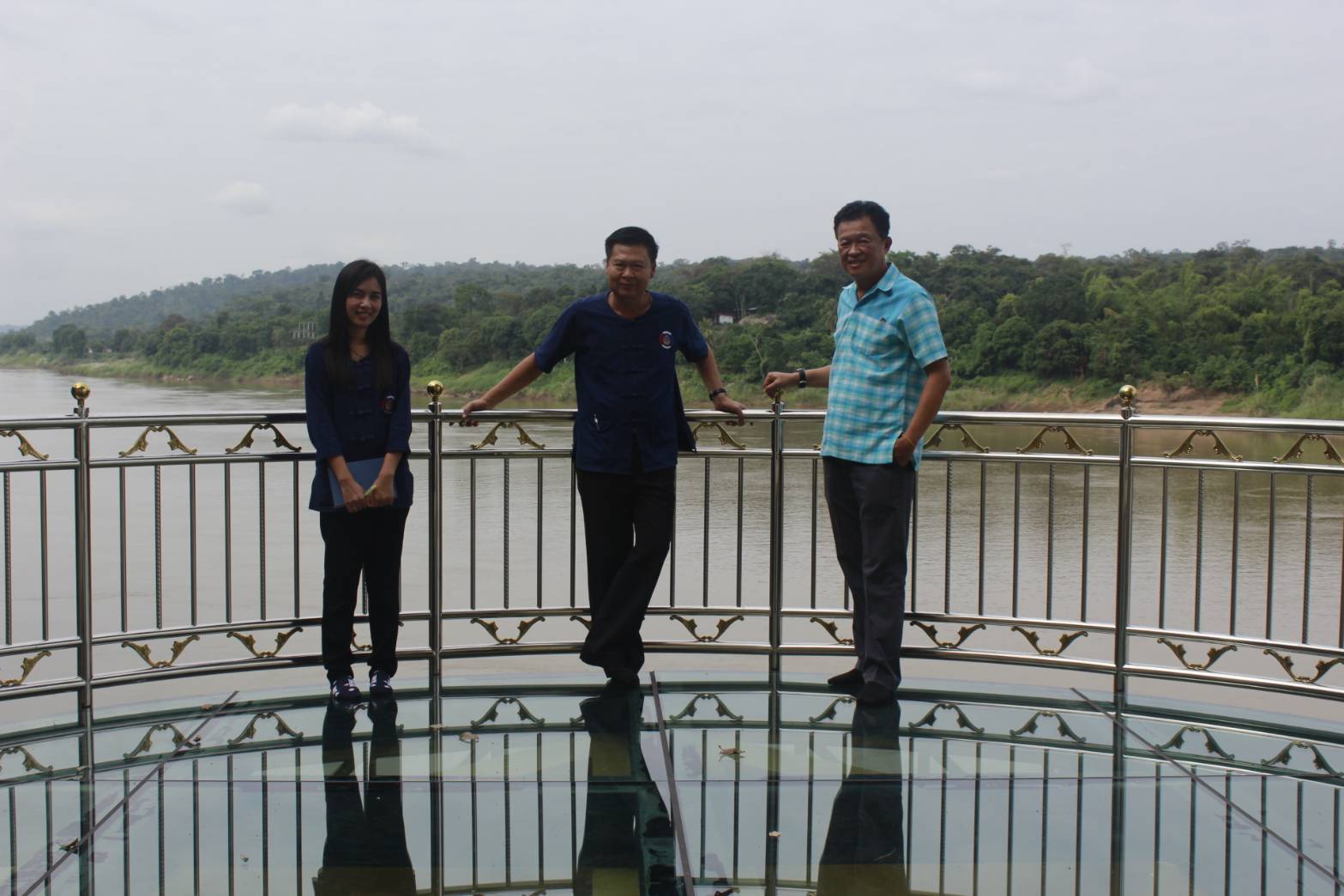 พช.หนองคาย สำรวจเส้นทางการท่องเที่ยว เพื่อเชื่อมโยงแหล่งท่องเที่ยวที่สำคัญ อันจะนำไปสู่การสร้างงาน สร้างอาชีพ สร้างรายได้แก่ประชาชนในจังหวัดหนองคาย ในเส้นทาง อำเภอเมืองหนองคาย อำเภอท่าบ่อ อำเภอศรีเชียงใหม่ อำเภอสังคม