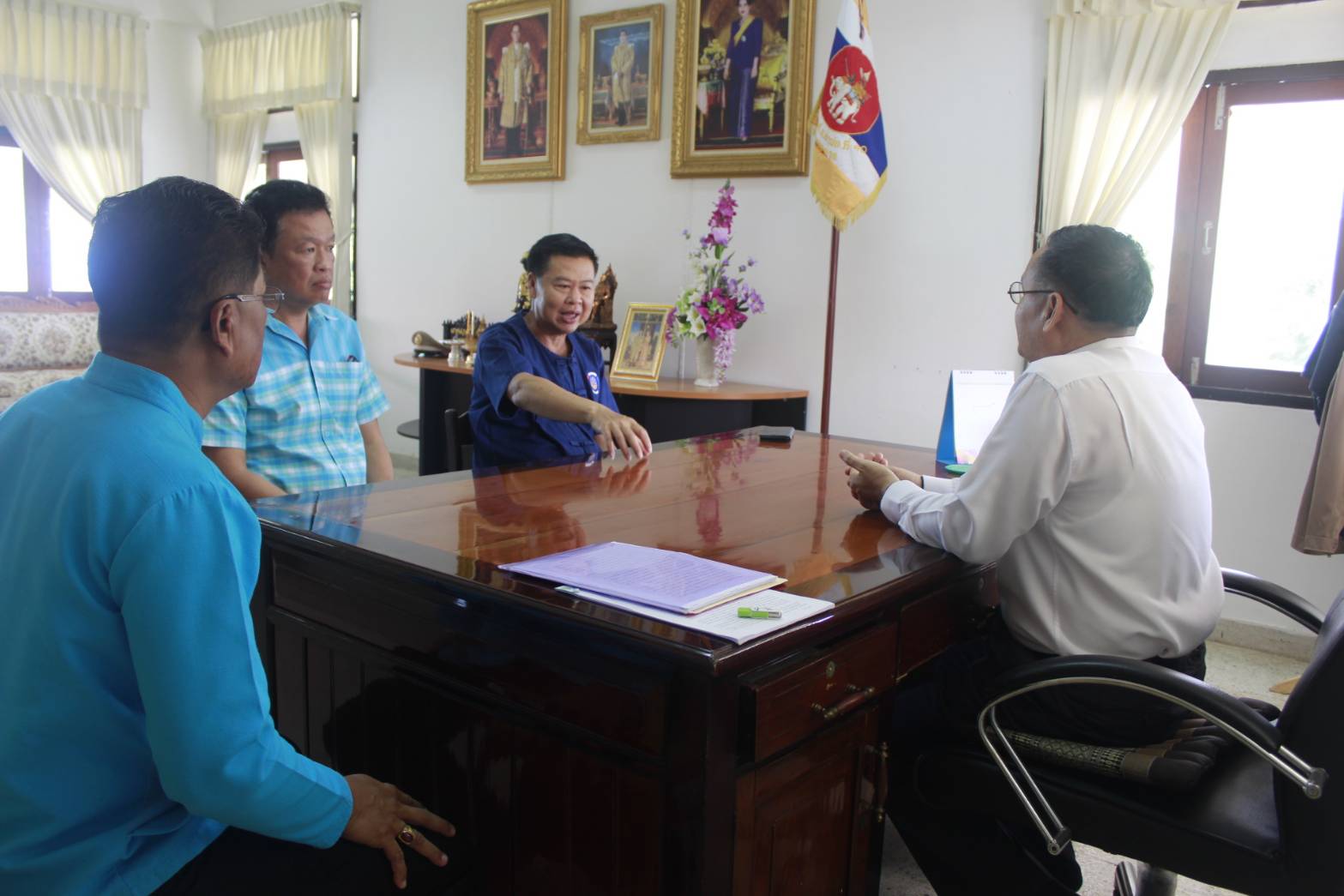 พช.หนองคาย สำรวจเส้นทางการท่องเที่ยว เพื่อเชื่อมโยงแหล่งท่องเที่ยวที่สำคัญ อันจะนำไปสู่การสร้างงาน สร้างอาชีพ สร้างรายได้แก่ประชาชนในจังหวัดหนองคาย ในเส้นทาง อำเภอเมืองหนองคาย อำเภอท่าบ่อ อำเภอศรีเชียงใหม่ อำเภอสังคม