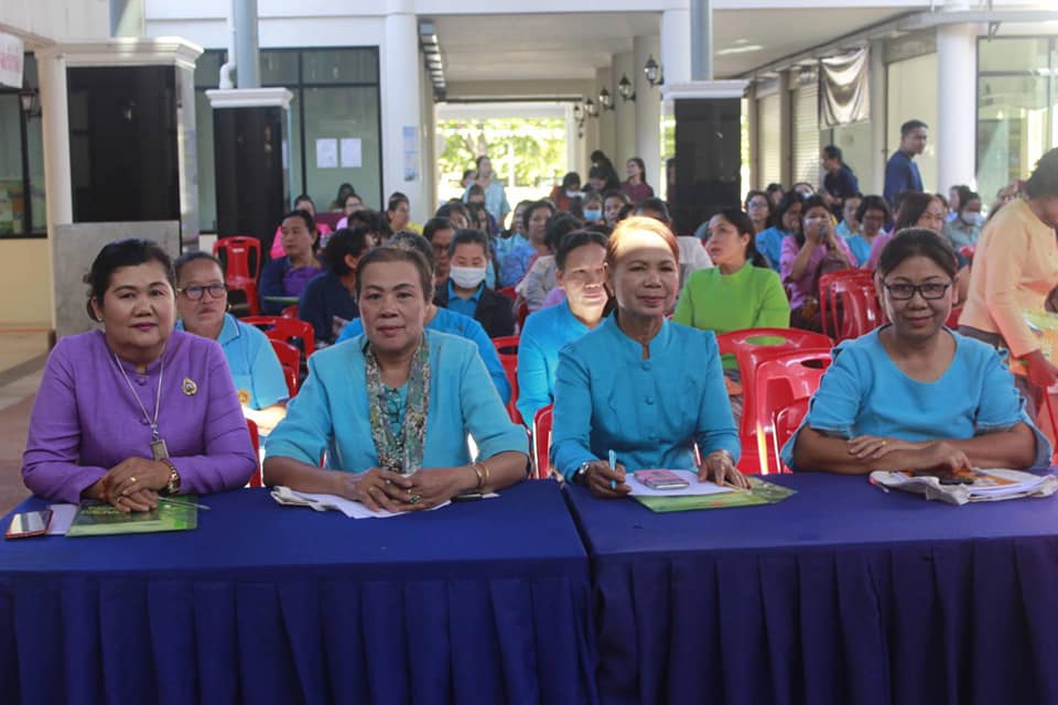 นายไพโรจน์ โสภาพร พัฒนาการจังหวัดหนองคายเป็นประธานพิธีเปิด “โครงการขับเคลื่อนยุทธศาสตร์กองทุนพัฒนาบทบาทสตรี กิจกรรมเพิ่มประสิทธิภาพเครือข่ายองค์กรสตรี ด้านการบริหารกองทุนพัฒนาบทบาทสตรี