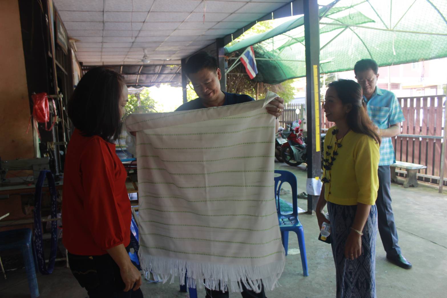 พช.หนองคาย สำรวจเส้นทางการท่องเที่ยว เพื่อเชื่อมโยงแหล่งท่องเที่ยวที่สำคัญ อันจะนำไปสู่การสร้างงาน สร้างอาชีพ สร้างรายได้แก่ประชาชนในจังหวัดหนองคาย ในเส้นทาง อำเภอเมืองหนองคาย อำเภอท่าบ่อ อำเภอศรีเชียงใหม่ อำเภอสังคม