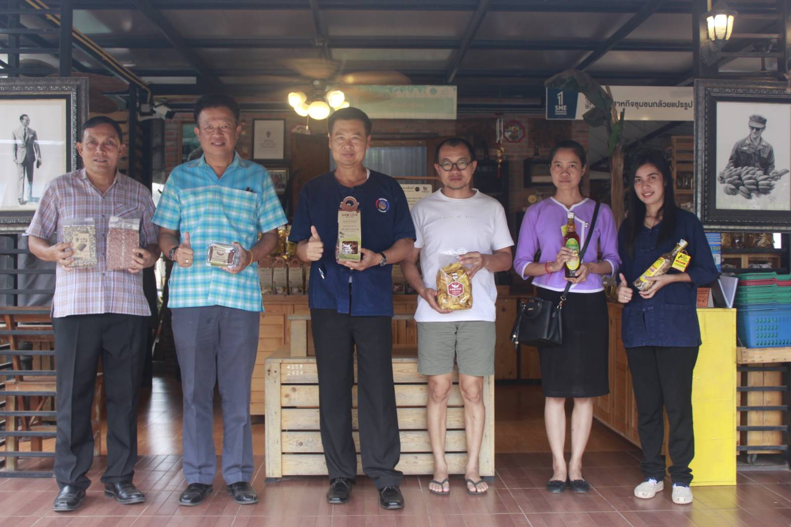 พช.หนองคาย สำรวจเส้นทางการท่องเที่ยว เพื่อเชื่อมโยงแหล่งท่องเที่ยวที่สำคัญ อันจะนำไปสู่การสร้างงาน สร้างอาชีพ สร้างรายได้แก่ประชาชนในจังหวัดหนองคาย ในเส้นทาง อำเภอเมืองหนองคาย อำเภอท่าบ่อ อำเภอศรีเชียงใหม่ อำเภอสังคม