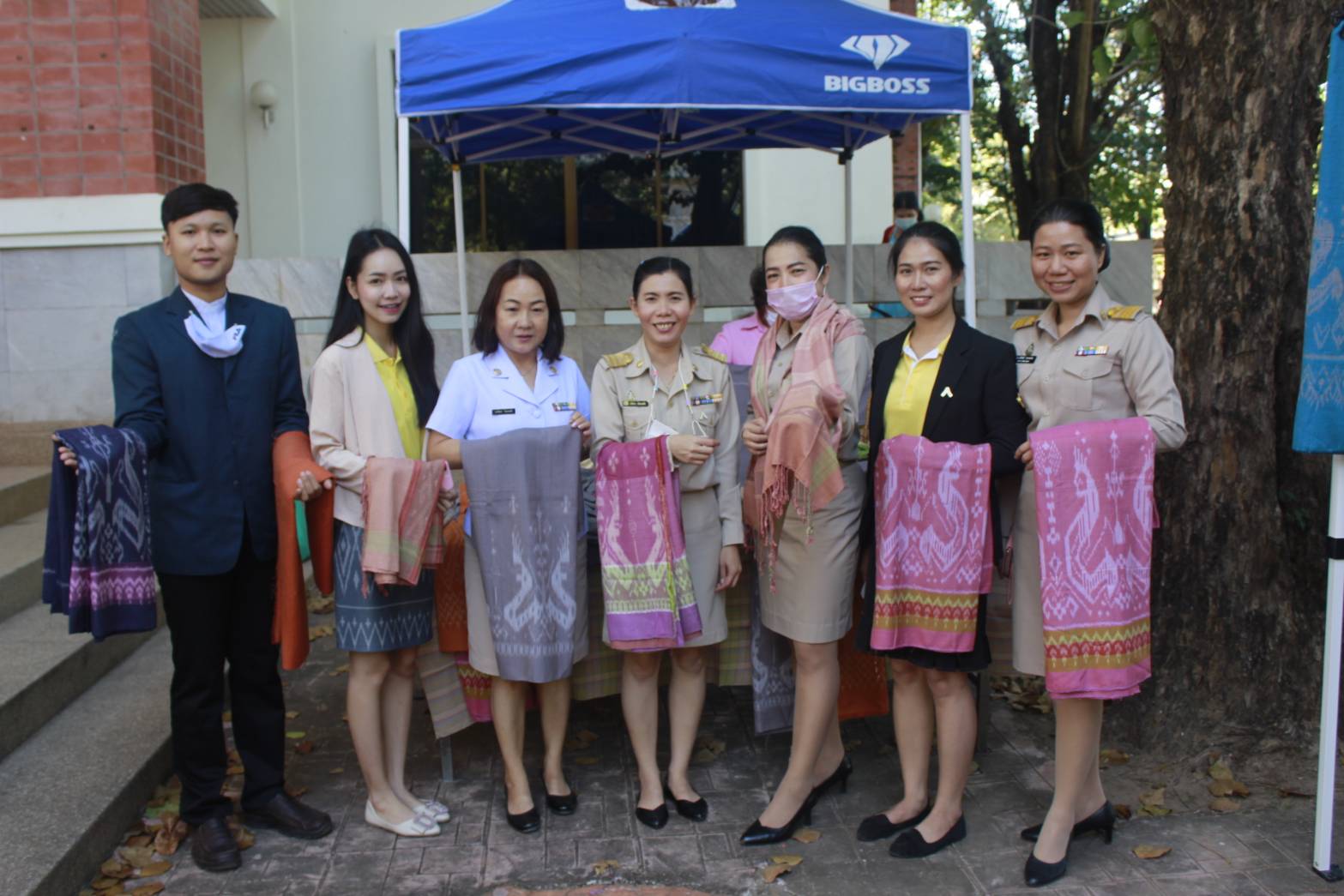 พช.หนองคาย ร่วมประชุมคณะกรมการจังหวัดและหัวหน้าส่วนราชการประจำจังหวัด ครั้งที่ 9/2563 ณ หอประชุมประจักษศิลปาคม ศาลากลางจังหวัดหนองคาย