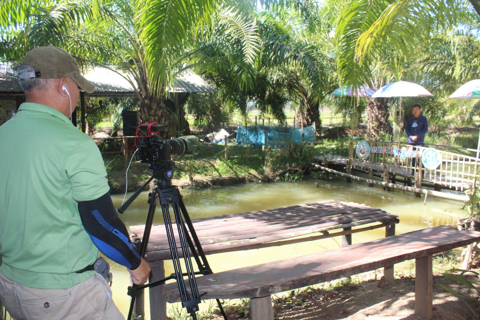 นายไพโรจน์ โสภาพร พัฒนาการจังหวัดหนองคาย พร้อมด้วย นาย เจริญจิต สืบสาววงศ์ นายอำเภอเมืองหนองคาย ลงพื้นที่ ออกติดตามเพื่อเตรียมความพร้อมการขับเคลื่อนโครงการ “พัฒนาพื้นที่ต้นแบบการพัฒนาคุณภาพชีวิตตามหลักทฤษฎีใหม่ ประยุกต์สู่ “โคก หนอง นา โมเดล”