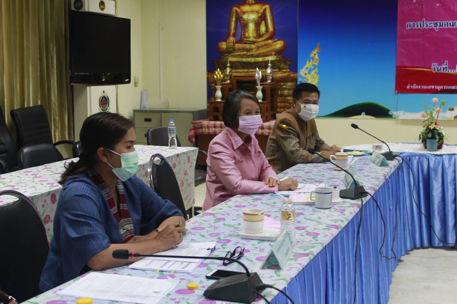 นายประเสริฐ ลือชาธนานนท์ ผู้ว่าราชการจังหวัดหนองคาย มอบหมายให้ นางสาวสิริมา วัฒโน รองผู้ว่าราชการจังหวัดหนองคาย เป็นประธานในการประชุมคณะอนุกรรมการบริหารกองทุนพัฒนาบทบาทสตรีระดับจังหวัด จังหวัดหนองคาย ครั้งที่ 2/2564