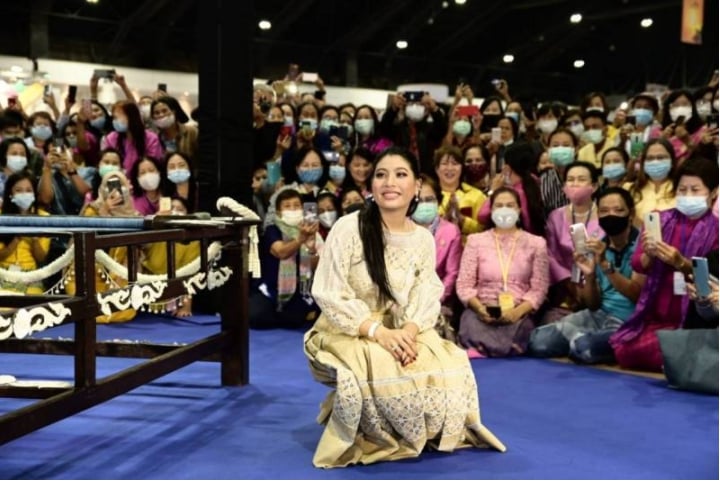 พช.หนองคาย ร่วมพิธีเปิดงาน OTOP CITY 2020 และนำสินค้าเข้าร่วมจำหน่ายในงาน ระหว่างวันที่ 19-27 ธันวาคม 2563