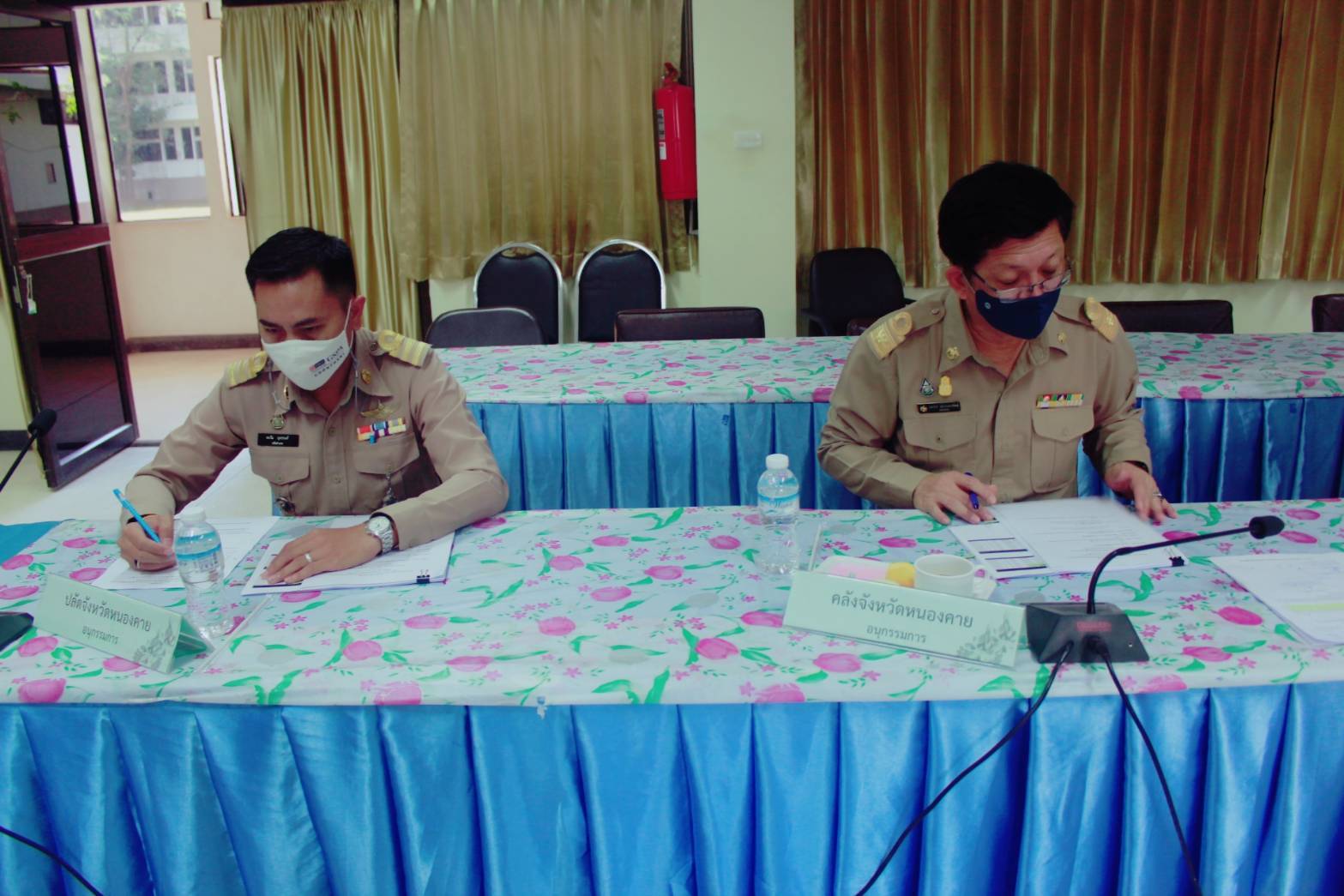 นายประเสริฐ ลือชาธนานนท์ ผู้ว่าราชการจังหวัดหนองคาย มอบหมายให้ นางสาวสิริมา วัฒโน รองผู้ว่าราชการจังหวัดหนองคาย เป็นประธานในการประชุมคณะอนุกรรมการบริหารกองทุนพัฒนาบทบาทสตรีระดับจังหวัด จังหวัดหนองคาย ครั้งที่ 3/2564