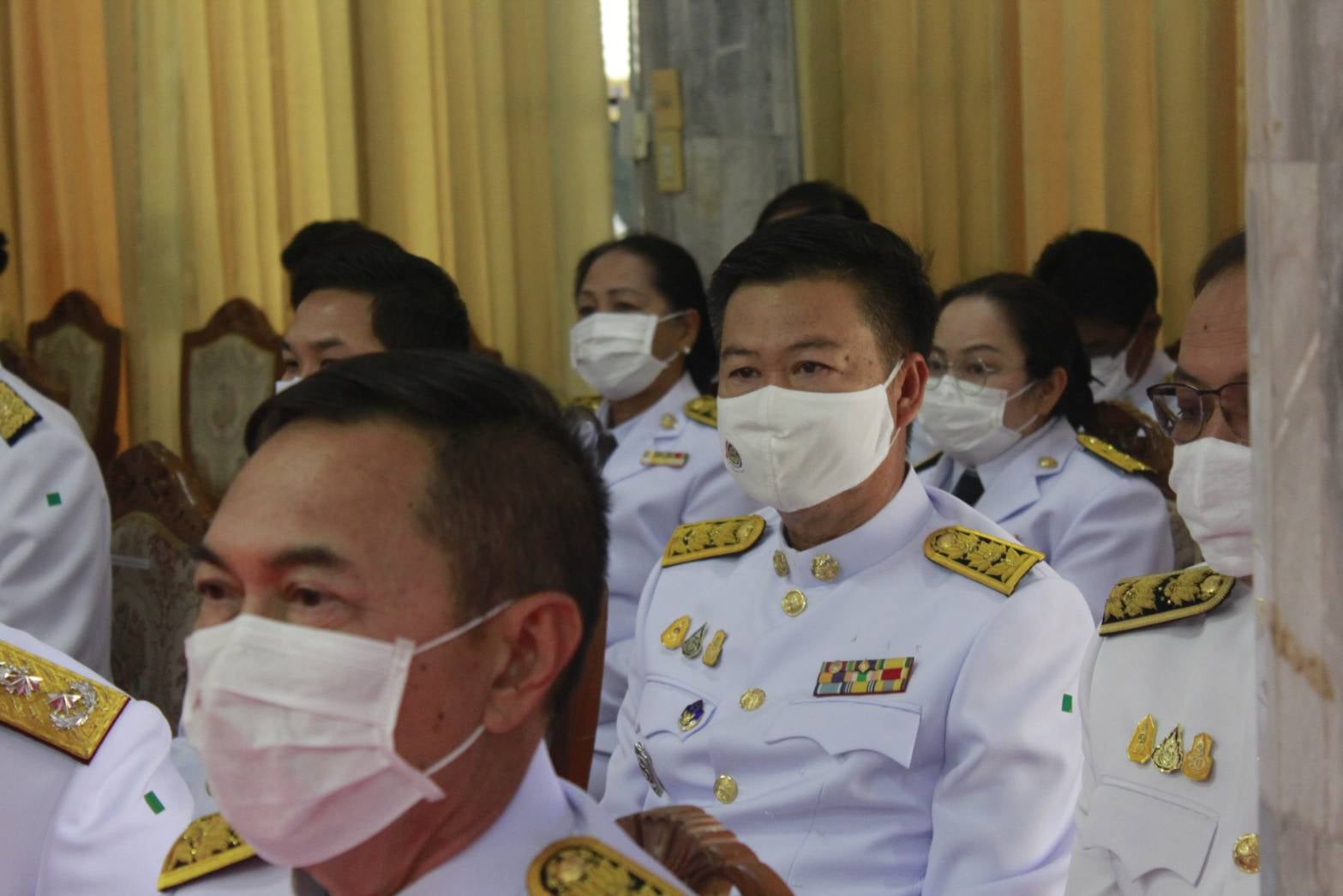 พช.หนองคาย ร่วมพิธีเจริญพระพุทธมนต์ถวายพระราชกุศล เนื่องในวันคล้ายวันพระบรมราชสมภพ พระบาทสมเด็จพระบรมชนกาธิเบศร มหาภูมิพลอดุลยเดชมหาราช บรมนาถบพิตร