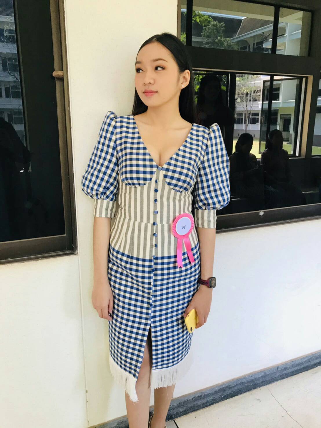 นางสาวสิริมา วัฒโน รองผู้ว่าราชการจังหวัดหนองคาย มอบหมายให้นายไพโรจน์ โสภาพร พัฒนาการจังหวัดหนองคาย เป็นประธานกรรมการตัดสินการประกวดโครงการ CDD Young Designer Contest จังหวัดหนองคาย ภายใต้คอนเซ็ปต์ “? ผ้าไทย ใส่ได้ทุกวัน ไม่มีเบื่อ EVERYDAY EVERYWEAR”