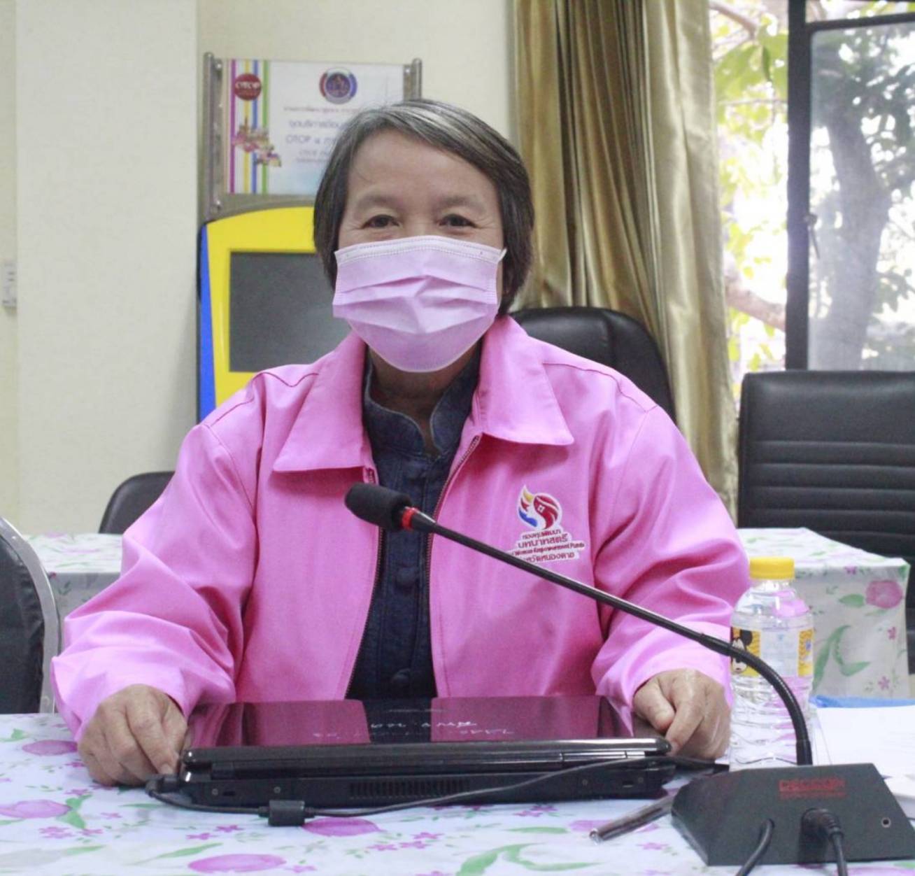 พช.หนองคาย ประชุมคณะกรรมการขับเคลื่อนกองทุนพัฒนาบทบาทสตรีฯ ประจำเดือน มกราคม 2564