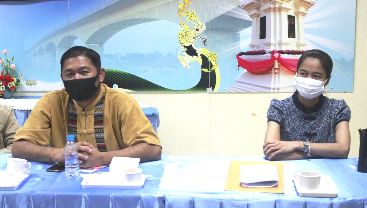 พช.หนองคาย ร่วมรับฟังการบรรยายโครงการฝึกอบรมพัฒนากรระหว่างประจำการ ด้านบริหารการเปลี่ยนแปลง ประจำปีงบประมาณ พ.ศ. 2564