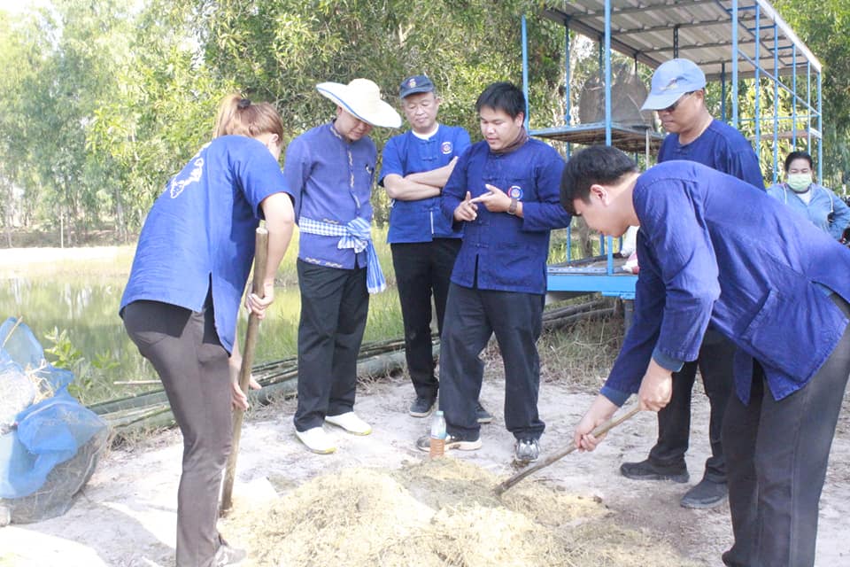 พช.หนองคาย ลงพื้นที่ติดตามการดำเนินงานโครงการพัฒนาพื้นที่ต้นแบบการพัฒนาคุณภาพชีวิตตามหลักทฤษฎีใหม่ ประยุกต์สู่ “โคก หนอง นา โมเดล” ในระดับอำเภอ และ การปฏิบัติหน้าที่นักพัฒนาพื้นที่ต้นแบบ(นพต.)ตามโครงการฯพื้นที่อำเภอท่าบ่อ