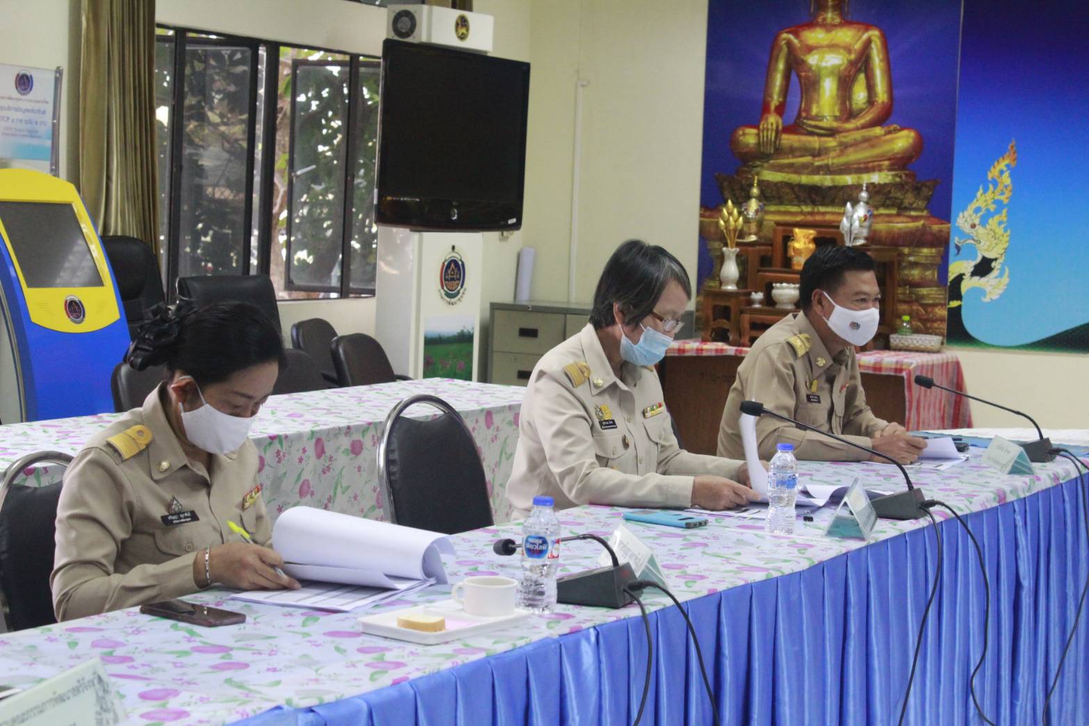 จังหวัดหนองคาย ประชุมคณะอนุกรรมการบริหารกองทุนพัฒนาบทบาทสตรีระดับจังหวัด จังหวัดหนองคาย ครั้งที่ 4/2564