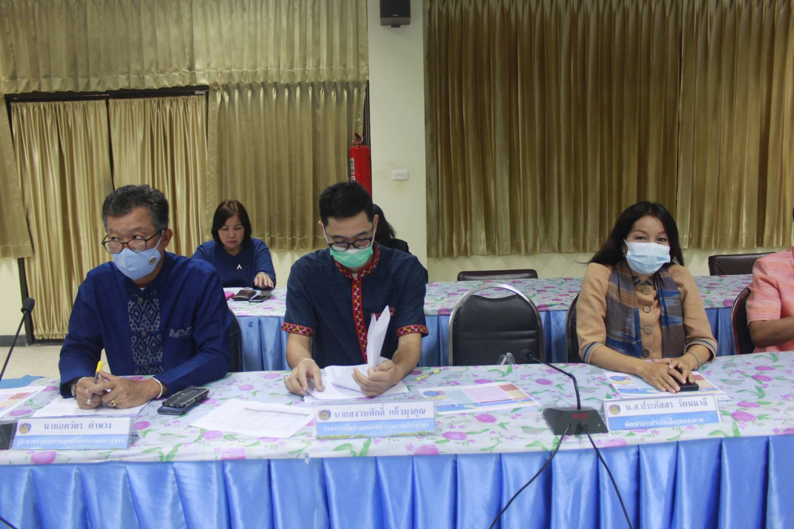 นายไพโรจน์ โสภาพร พัฒนาการจังหวัดหนองคาย เป็นประธาน ประชุมผู้อำนวยการกลุ่มงาน พัฒนาการอำเภอและนักวิชาการพัฒนาชุมชนจังหวัด/อำเภอ ประจำเดือน มกราคม 2564 ครั้งที่ 1/2564