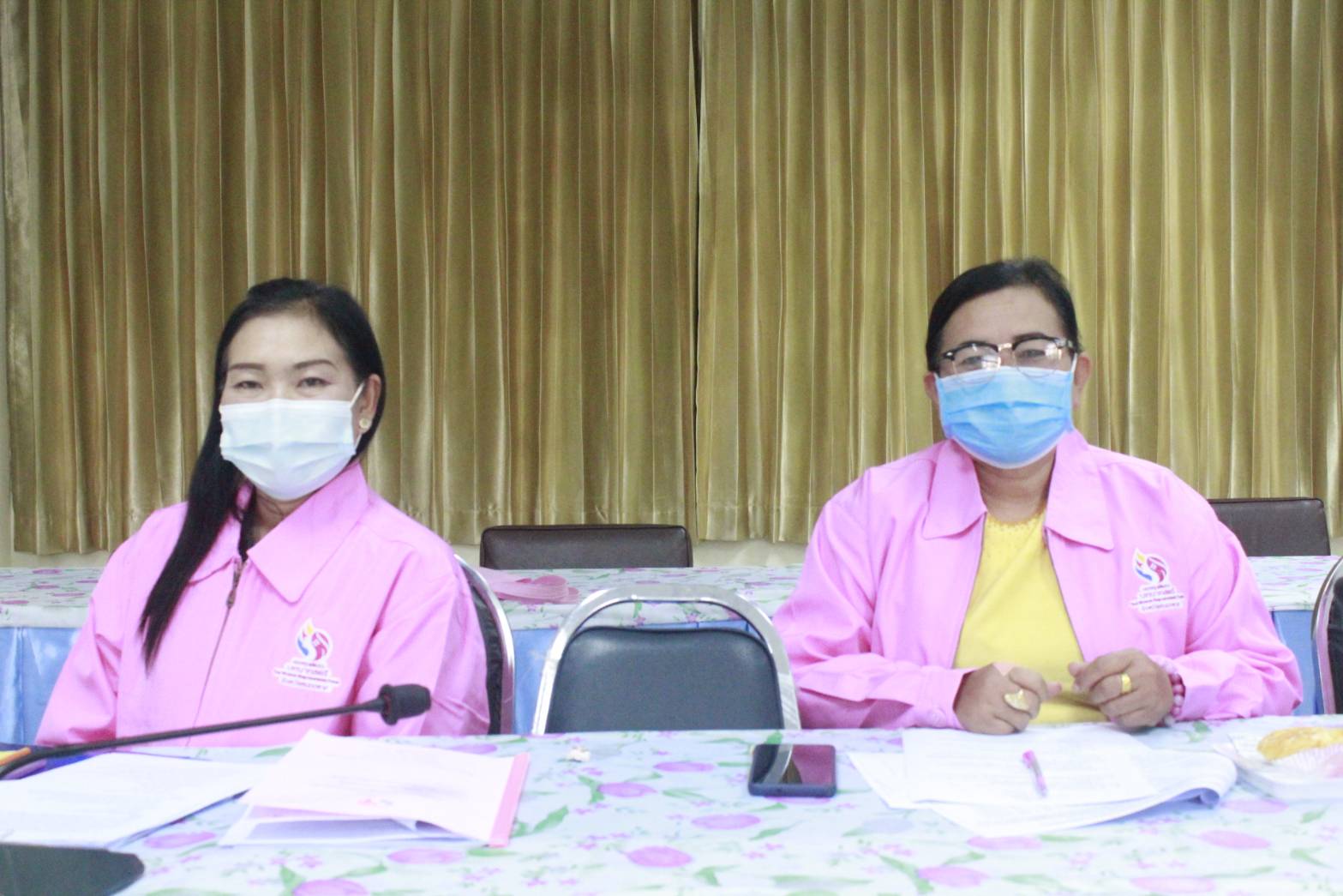 พช.หนองคาย ประชุมคณะกรรมการขับเคลื่อนกองทุนพัฒนาบทบาทสตรีฯ ประจำเดือน มกราคม 2564