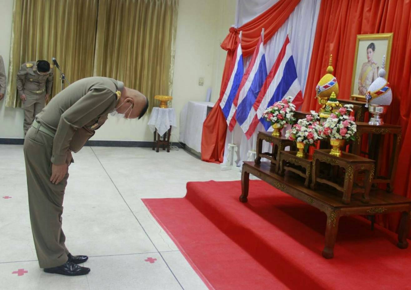 จังหวัดหนองคาย จัดพิธีลงนามถวายพระพรชัยมงคลสมเด็จพระเจ้าลูกเธอ เจ้าฟ้าสิริวัณณวรี นารีรัตนราชกัญญา เนื่องในโอกาสวันคล้ายวันประสูติ 8 มกราคม 2564 และพิธีมอบแบบลายผ้ามัดหมี่ ชื่อลาย “ผ้ามัดหมี่ลายขอเจ้าฟ้าสิริวัณณวรีฯ” แก่พัฒนาการอำเภอ และผู้แทนกลุ่มทอผ้าในจังหวัดหนองคาย