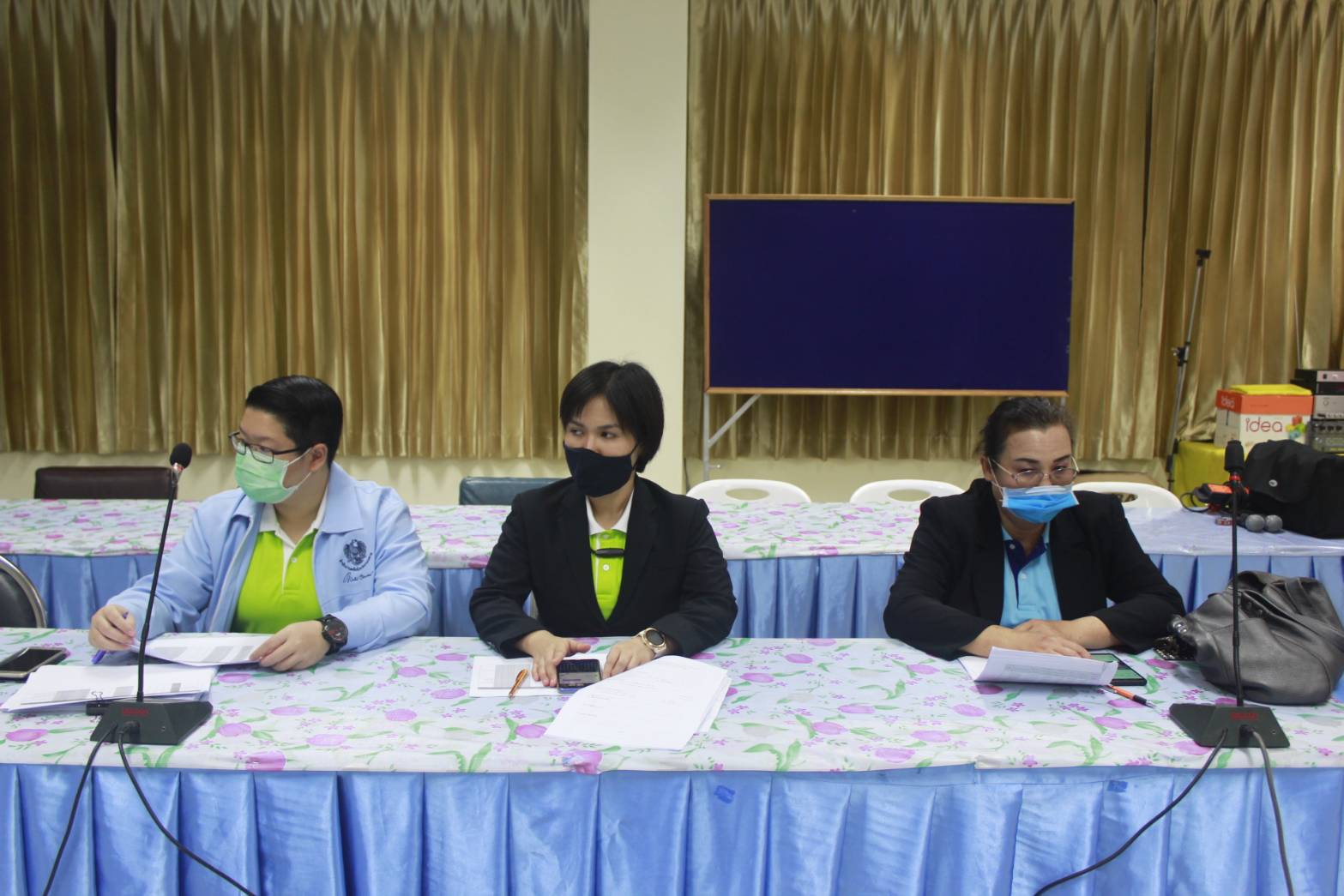 พช.หนองคาย ประชุมร่วมกับ นายนพวัชร์ อติวรรณาพัฒน์ คลังจังหวัดหนองคาย พร้อมคณะทำงานฯ ติดตามการใช้จ่ายเงินงบประมาณของส่วนราชการ