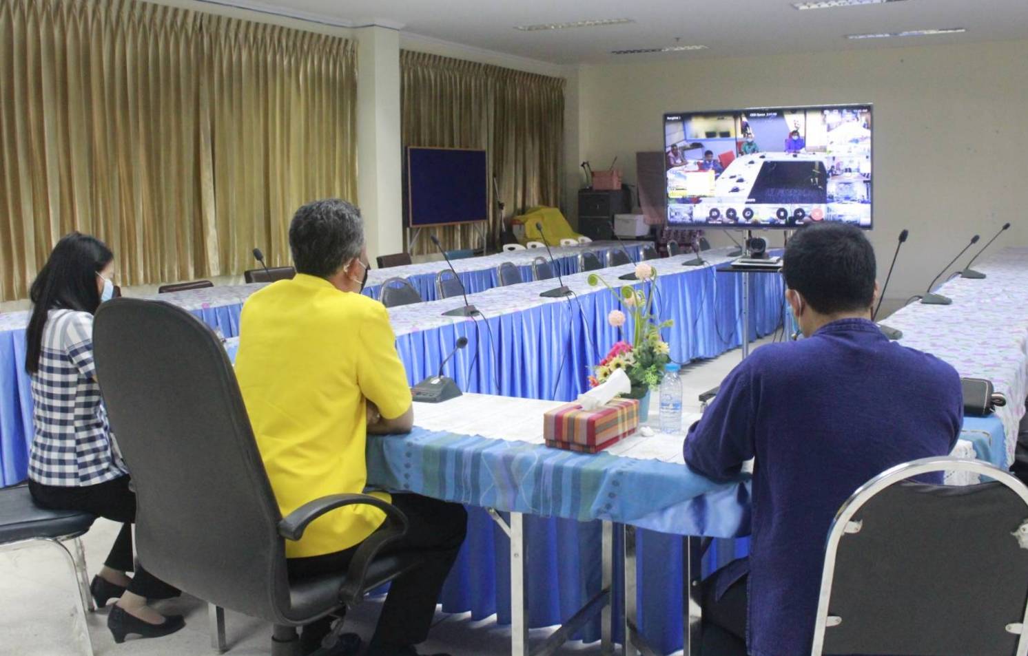 พช.หนองคาย ร่วมประชุมเตรียมความพร้อมการประชุมใหญ่สามัญ ประจำปี 2564 ผ่านสื่ออิเล็กทรอนิกส์ ของสหกรณ์ออมทรัพย์กรมการพัฒนาชุมชน